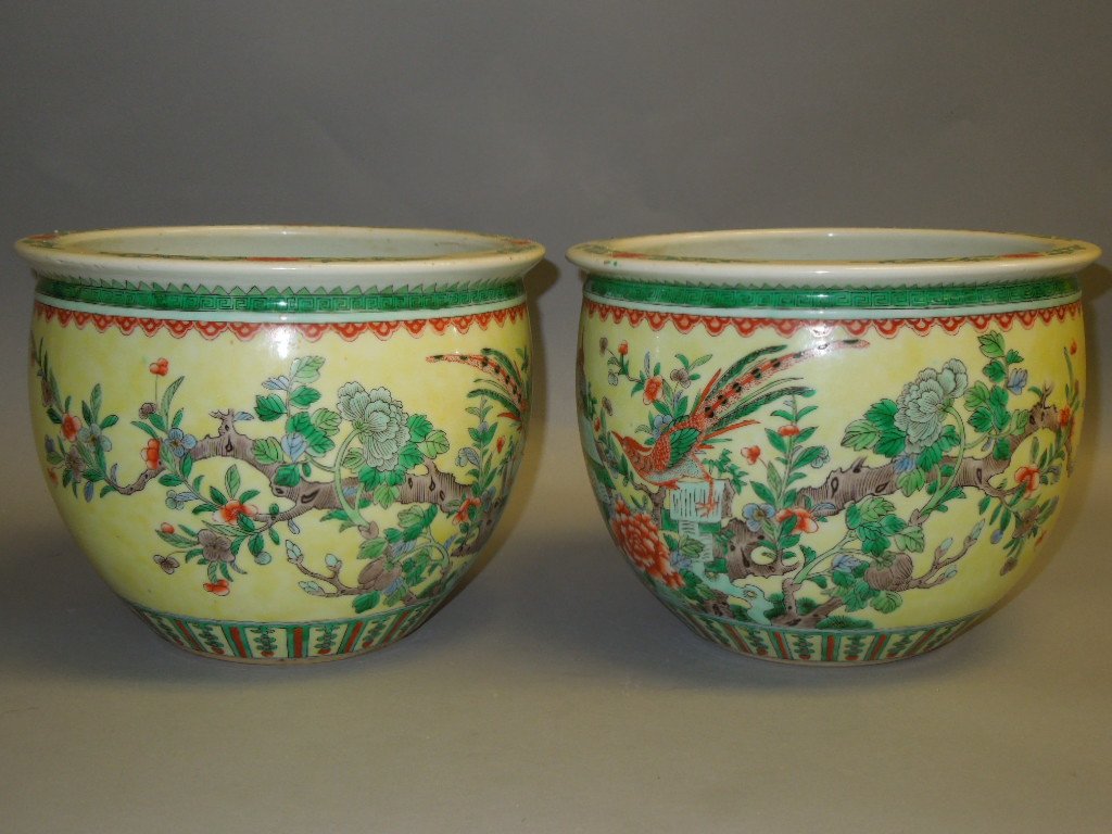 ANITQUE CHIENSE POTS (1 of 6)