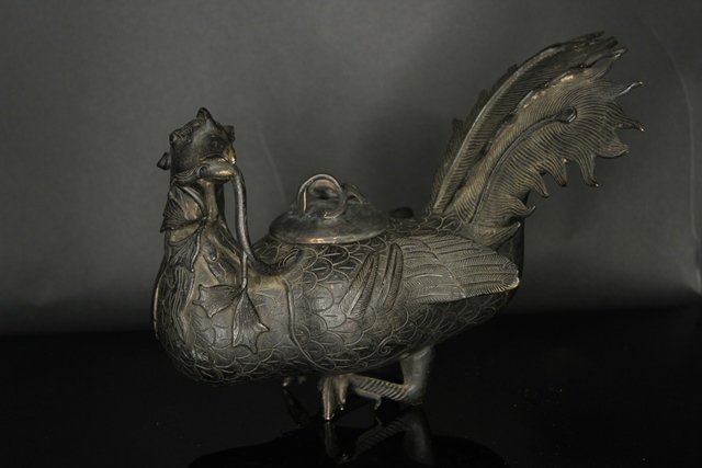 ANTIQUE CHINESE FIGURE (1 of 5)