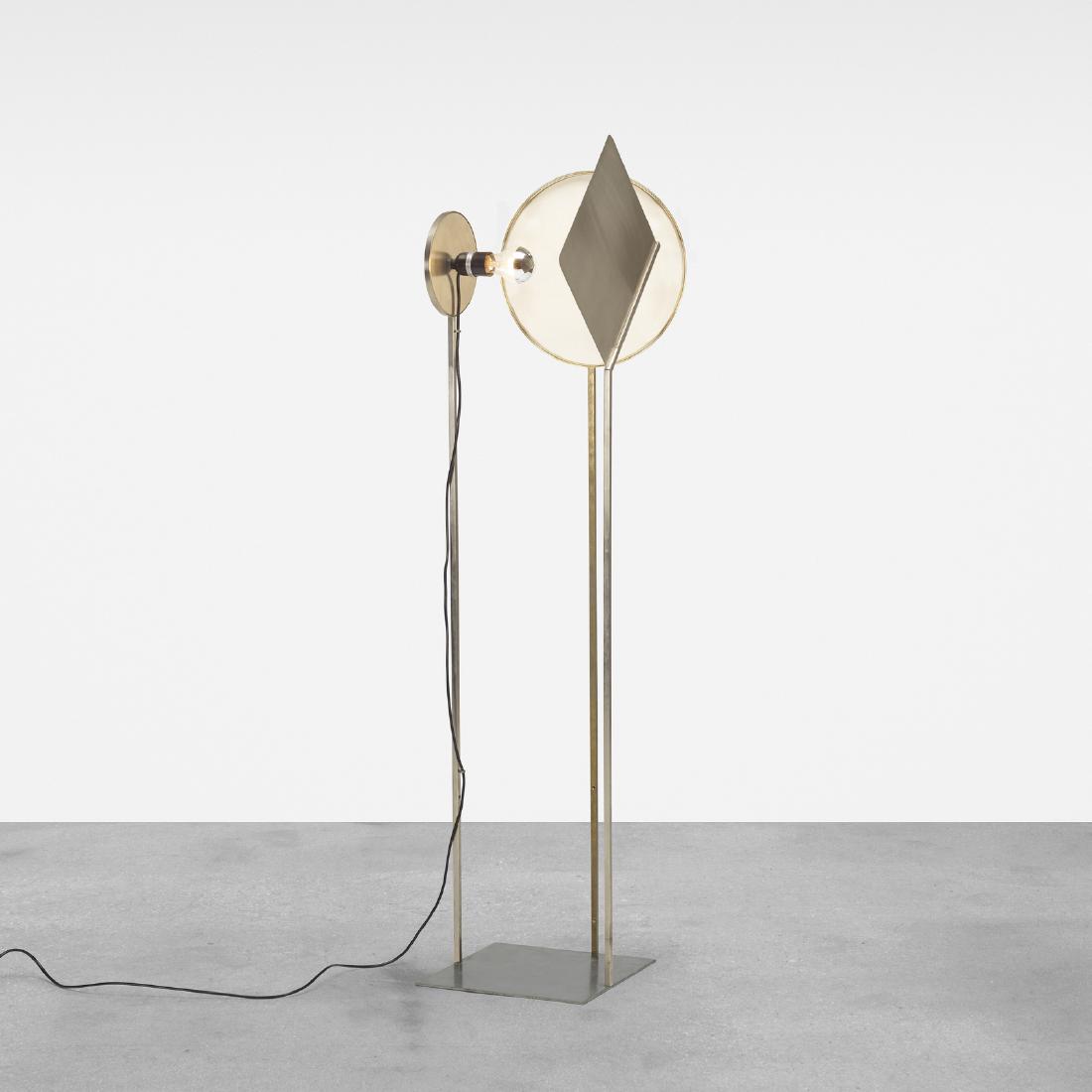 Vittorio Gregotti, Shin floor lamp (1 of 2)