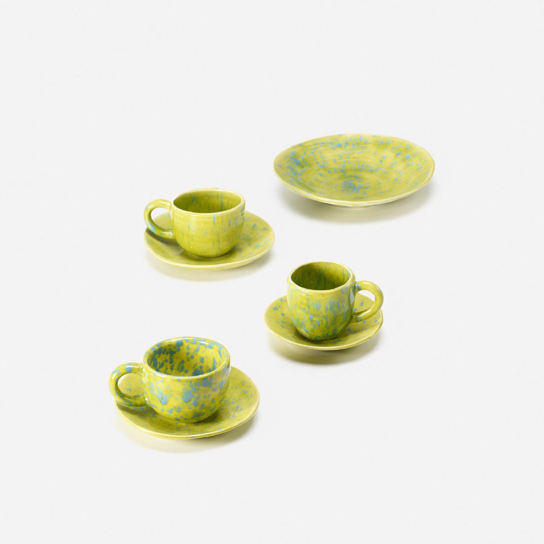 Heilmann, Keister and Bleiweiss-Sande, tableware set: Mary Heilmann, Steve Keister and Rachel Bleiweiss-Sande tableware set from the Flying Saucer Project USA, 2008glazed earthenware9.75 dia x 1.75 h in (25 x 4 cm) The Flying Saucer Project i