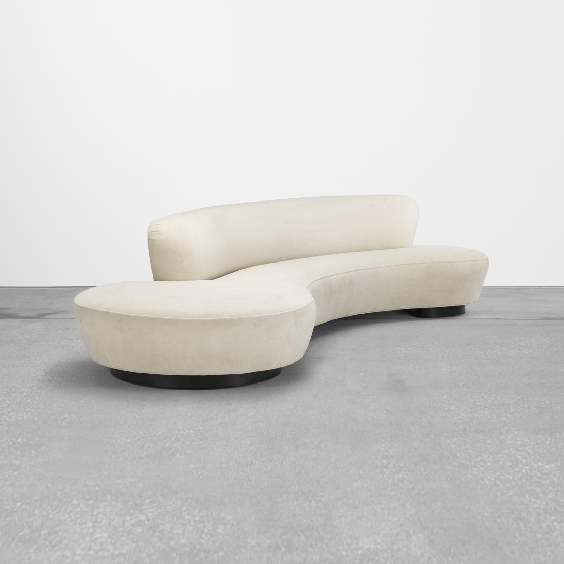 Vladimir Kagan, Serpentine sofa (1 of 3)