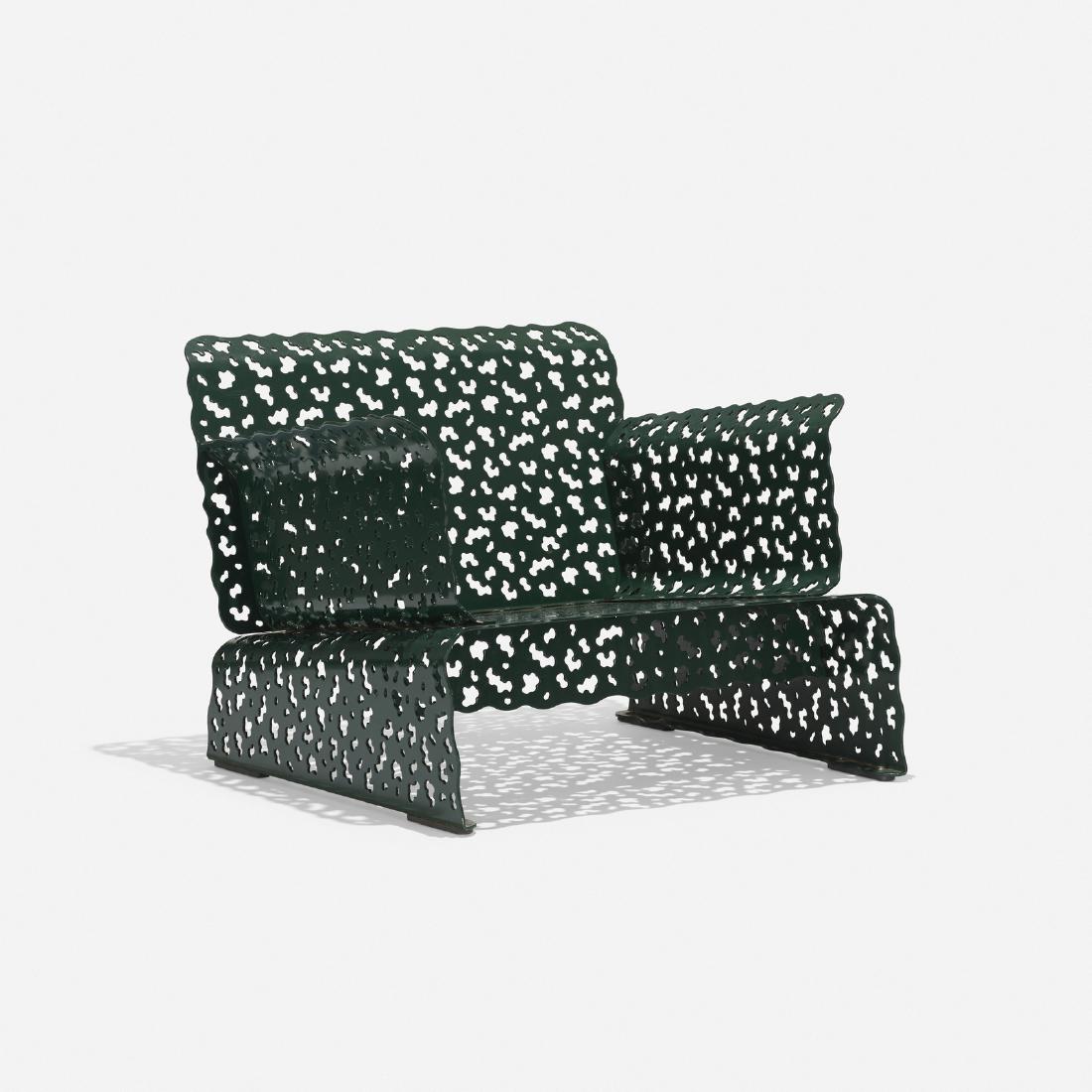 Richard Schultz, Topiary Cushion lounge chair: Richard Schultz Topiary Cushion lounge chair Richard Schultz Design, Inc.USA, c. 1997powder-coated aluminum32 w x 32 d x 27 h in (81 x 81 x 69 cm) Schultz developed loose Marimekko canvas c