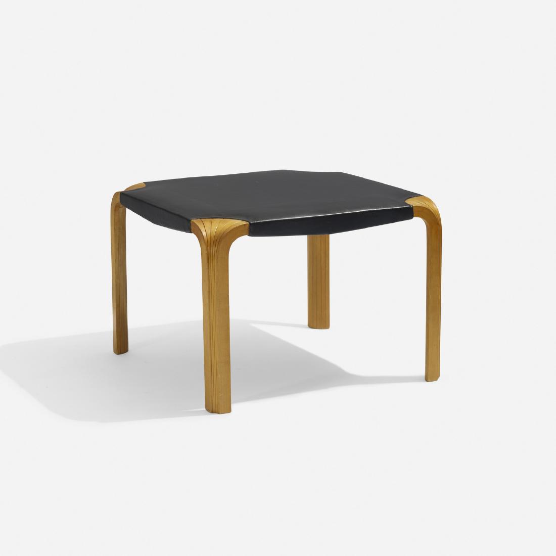 Alvar Aalto, X-Leg bench (1 of 2)