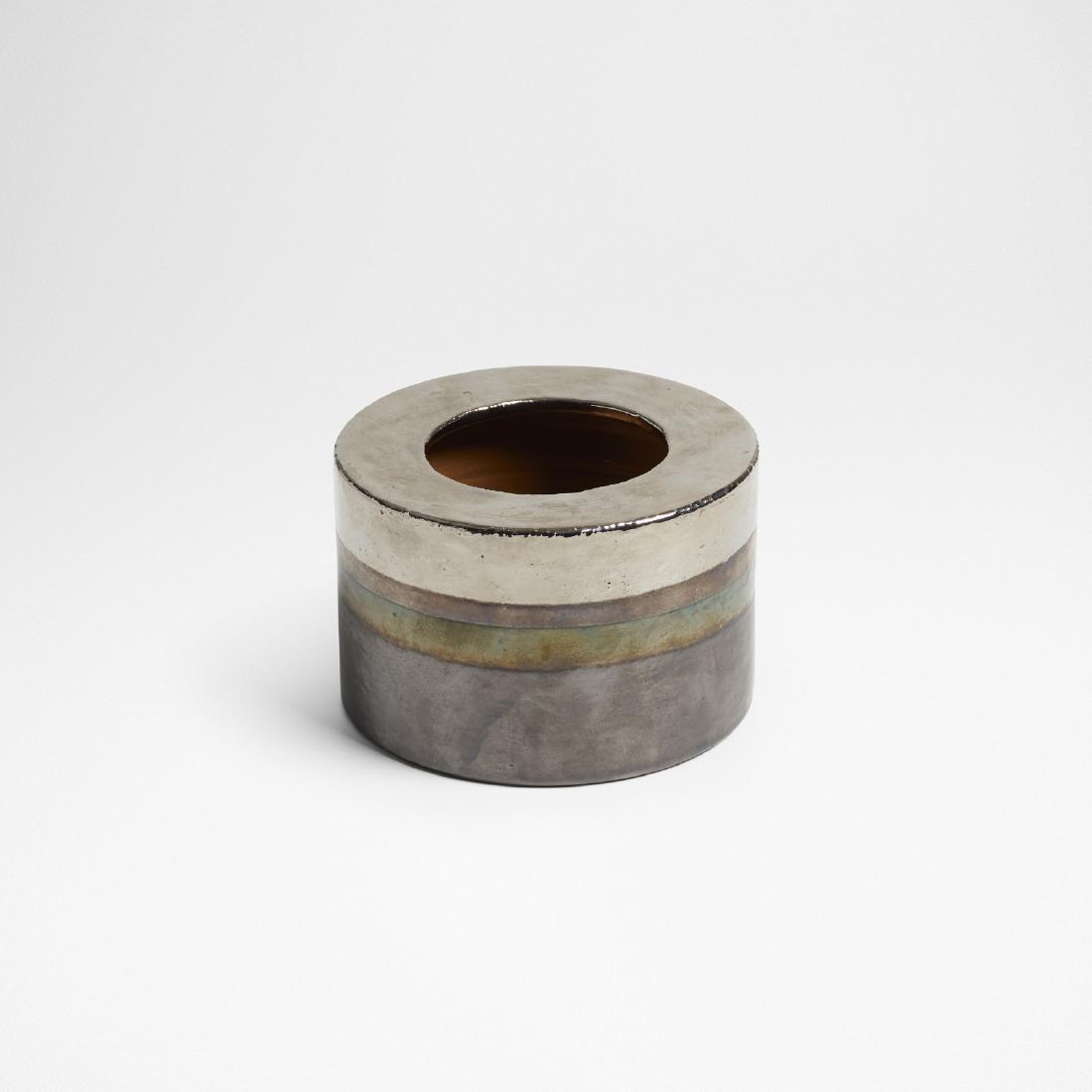 Bitossi, ashtray: Bitossi ashtray Italy, c. 1965glazed ceramic5 dia × 3.75 h in (13 × 10 cm) Signed with applied distributor's label to underside: [Raymor].