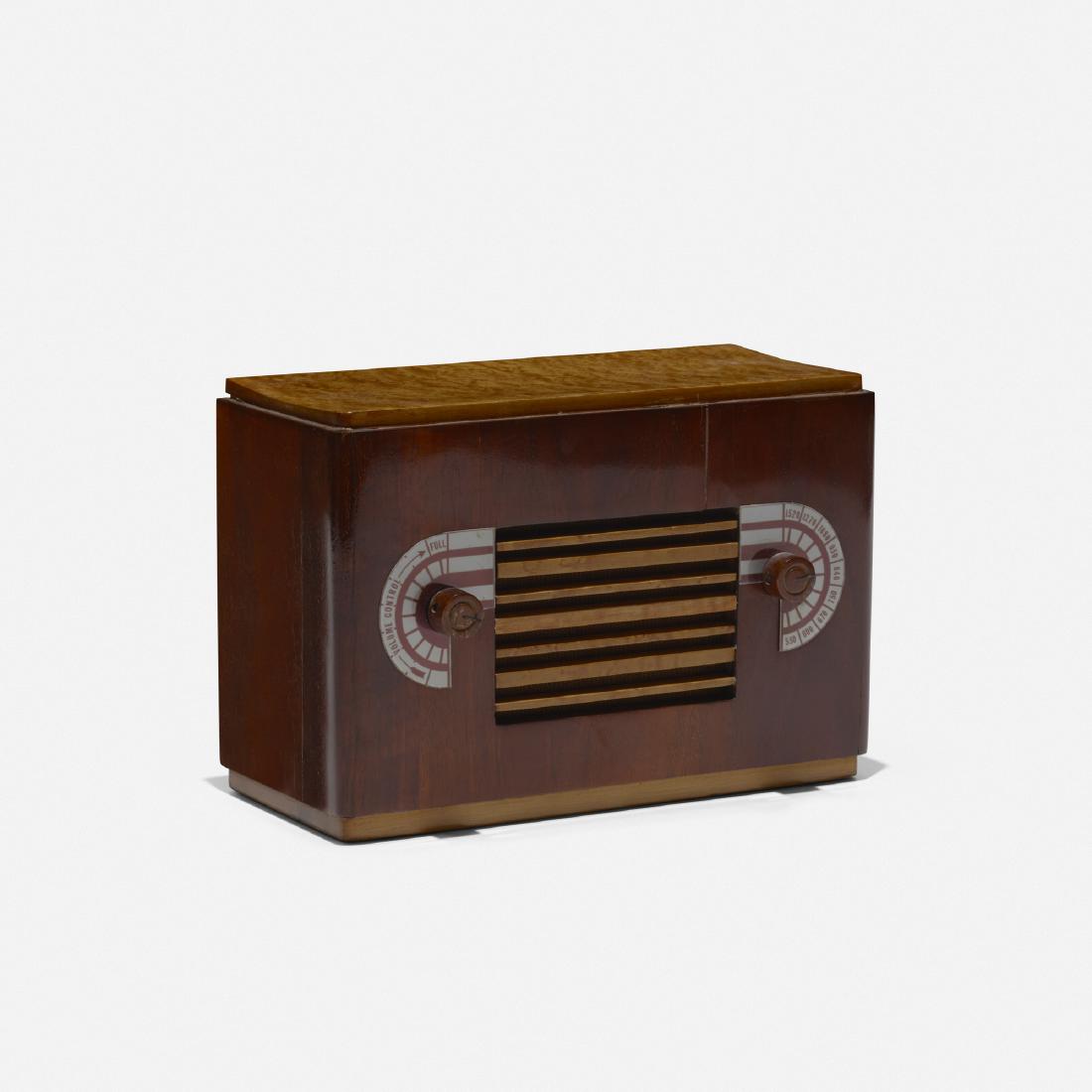 Russel Wright, radio: Russel Wright radio LyricUSA, 1935bird's-eye maple, mahogany, Bakelite, printed plastic10.25 w × 5.5 d × 7 h in (26 × 14 × 18 cm) Signed with impressed manufacturer'