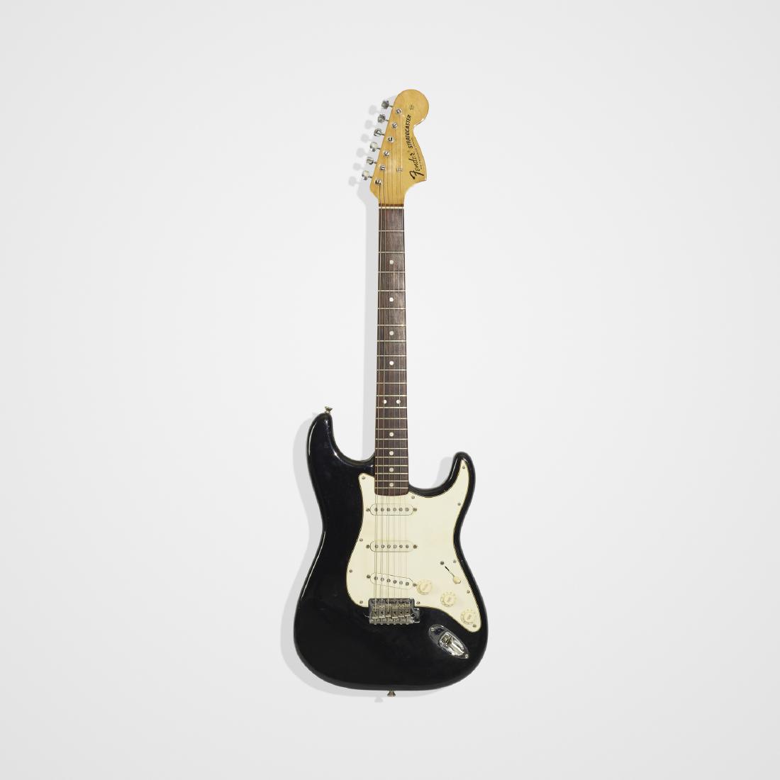 Fender, Stratocaster guitar (1 of 2)