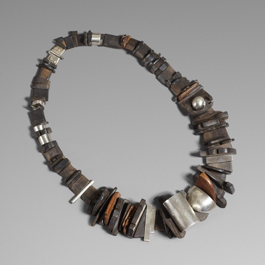 Robert Lee Morris, necklace: Robert Lee Morris necklace USA, 1974sterling silver, ebony, rosewood26.5 l in (67 cm) Engraved signature to one element 'Robert Lee Morris 1974'. Necklace measures 26.5 inches in length.