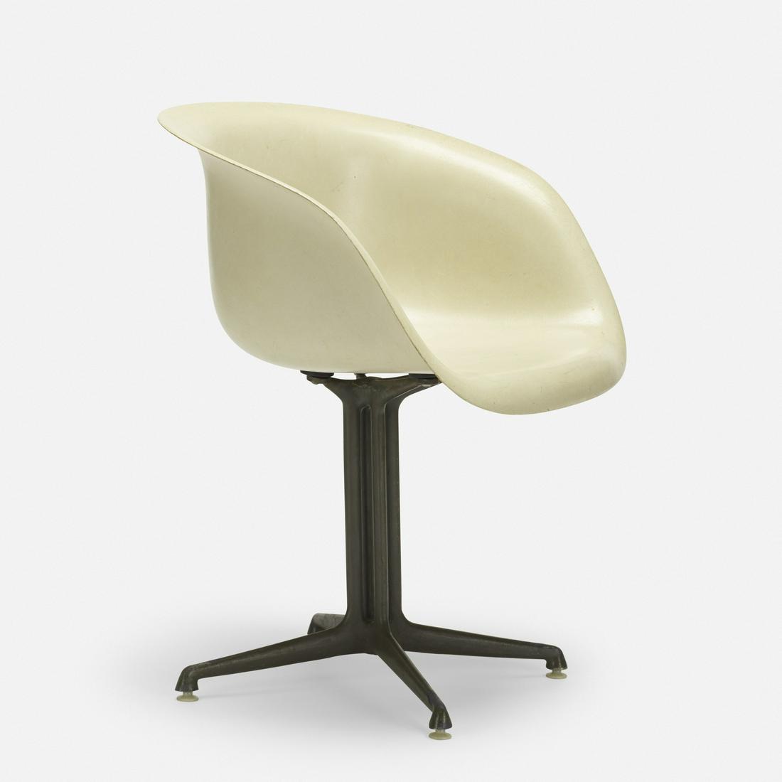 Charles and Ray Eames, La Fonda armchair: Charles and Ray Eames La Fonda armchair Herman Miller USA, 1961 fiberglass, enameled steel 24.75 w × 21.5 d × 29.5 h in (63 × 55 × 75 cm) Cast manufacturer's mark to un