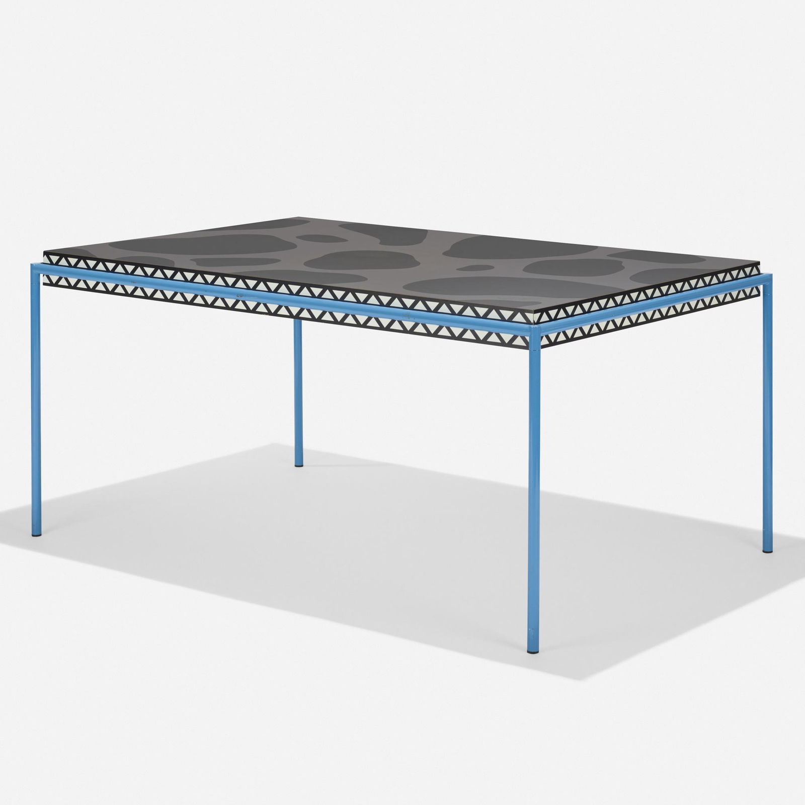 Michele de Lucchi, Burgundy table (1 of 3)