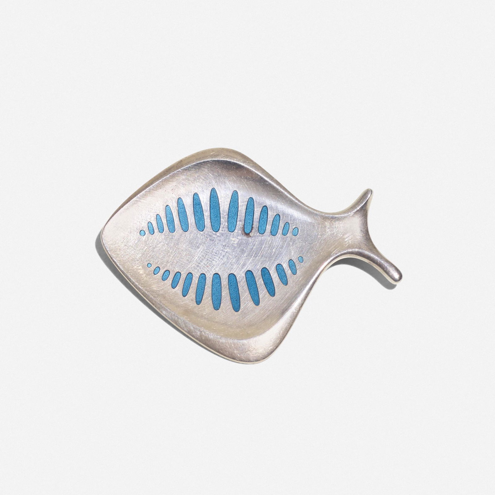 Henning Koppel, brooch, no.343: Henning Koppel brooch, no.343 Georg JensenDenmark, c. 1955sterling silver, enamel2.25 w × 0.25 d × 1.75 h in (6 × 1 × 4 cm) Impressed manufacturer's mark and touchma