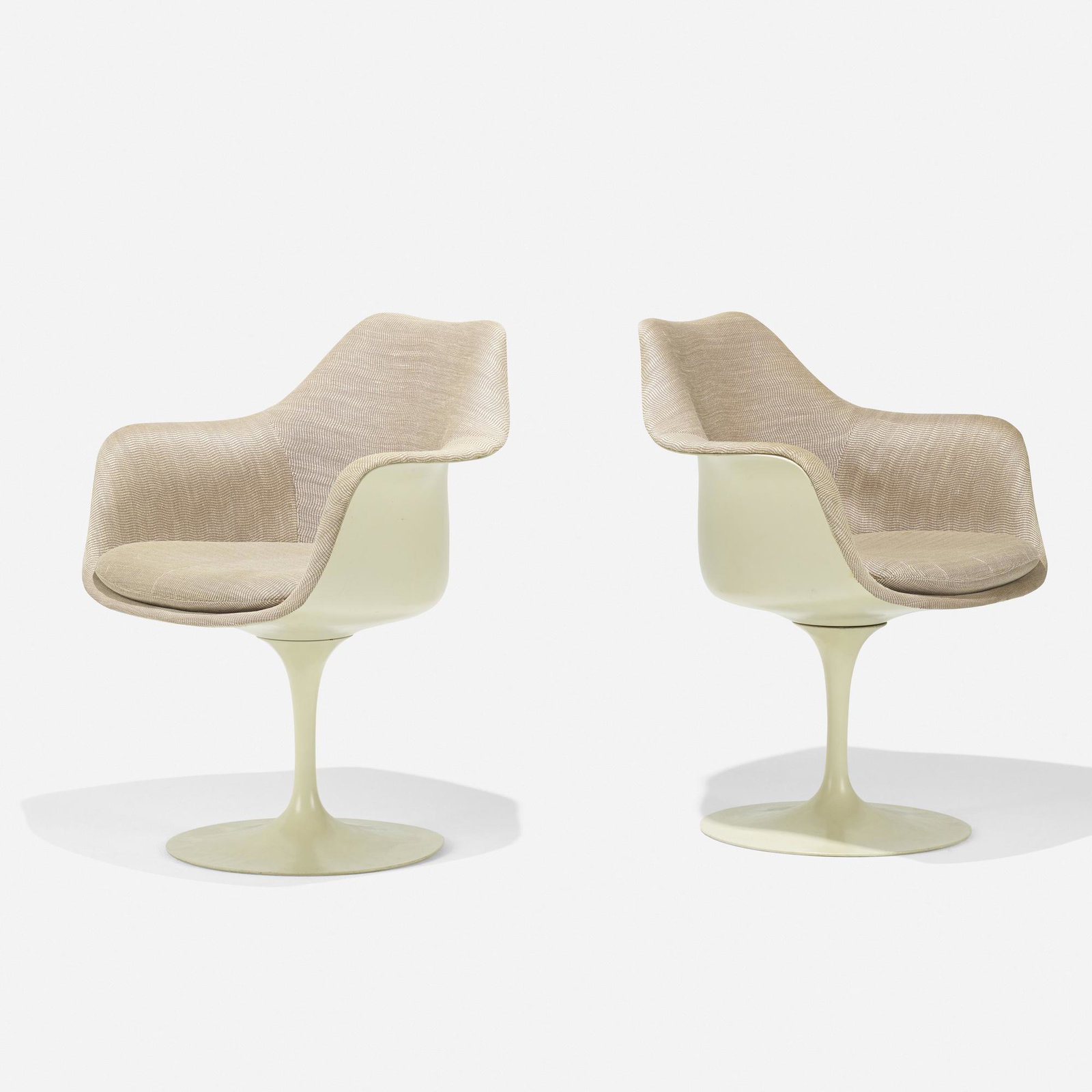 Eero Saarinen, Tulip chairs model 150, pair: Eero Saarinen Tulip chairs model 150, pair Knoll USA, 1956 / 1969 upholstery, fiberglass, enameled steel 31.5 h × 26 w × 23 d in (80 × 66 × 58 cm) Each example swivels.