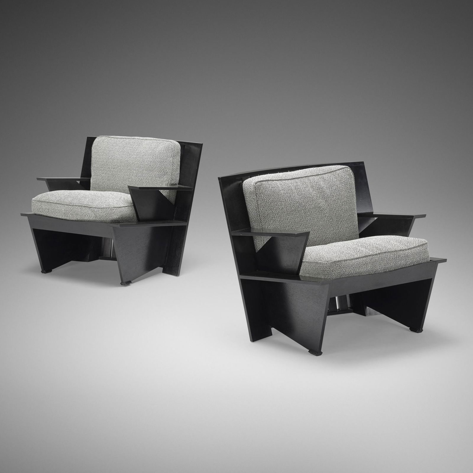 Umberto Riva, Arighi lounge chairs, pair (1 of 3)
