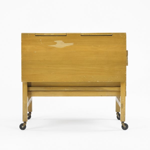 Russel Wright bar cart: Russel Wright bar cart USA, c. 1940 maple, laminate, plastic, brass 20 w x 30 d x 28.5 h inches