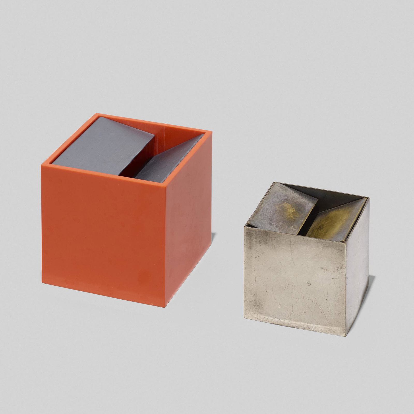 Bruno Munari, Cubo ashtrays, set of two: Bruno Munari Cubo ashtrays, set of two Danese Italy, 1957 melamine, aluminum, stainless steel 3.25 h × 3.25 w × 3.25 d in (8 × 8 × 8 cm) Set includes models 2000B and 2