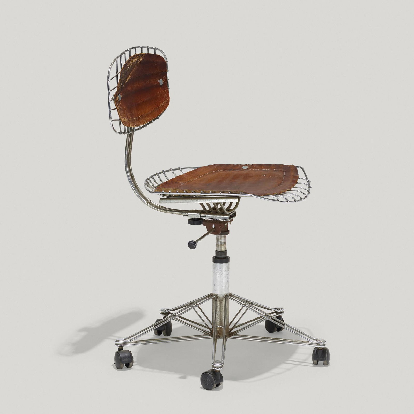 Cadestin and Laurent, Beauborg desk chair (1 of 4)