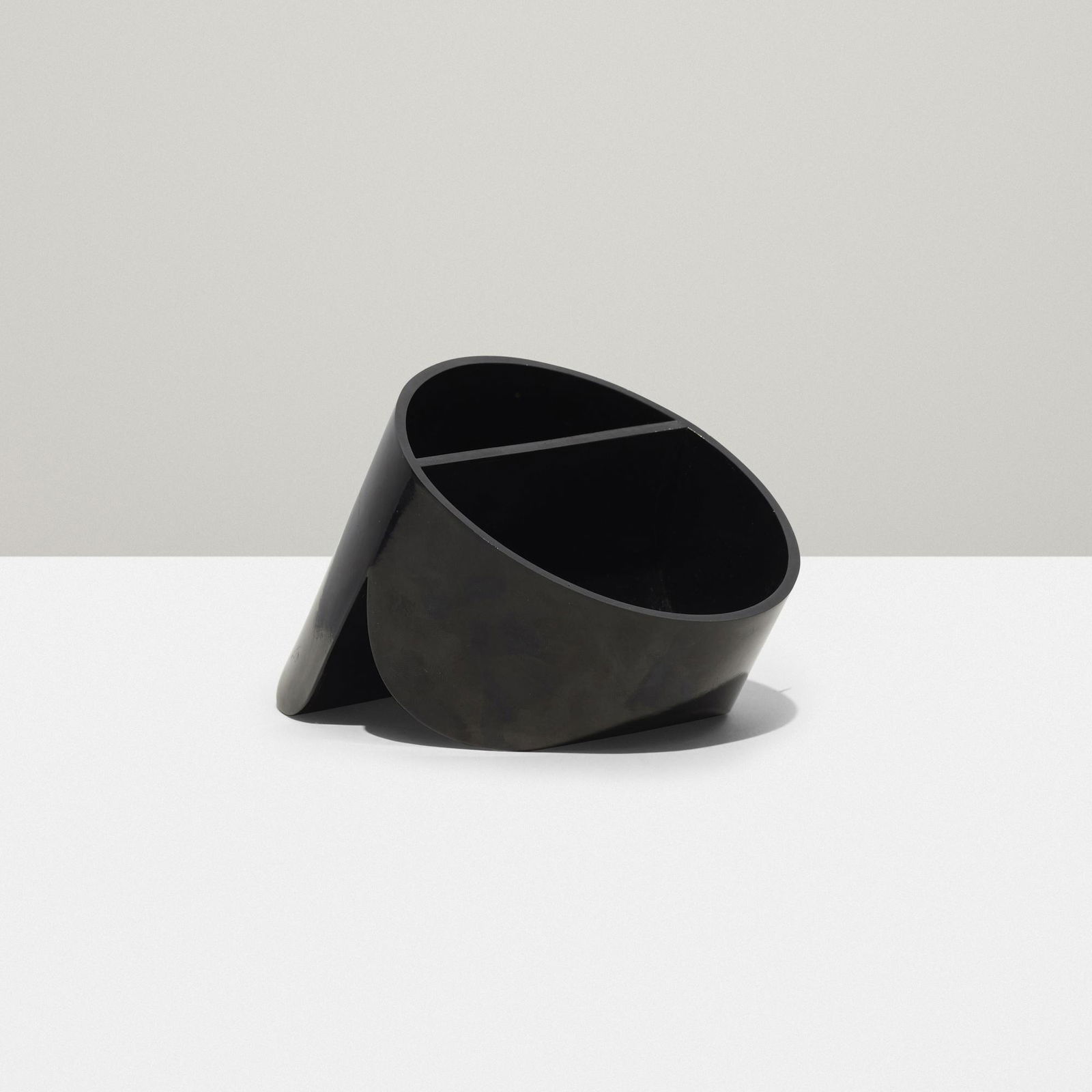 Enzo Mari, Desk set, model 3091A (1 of 4)