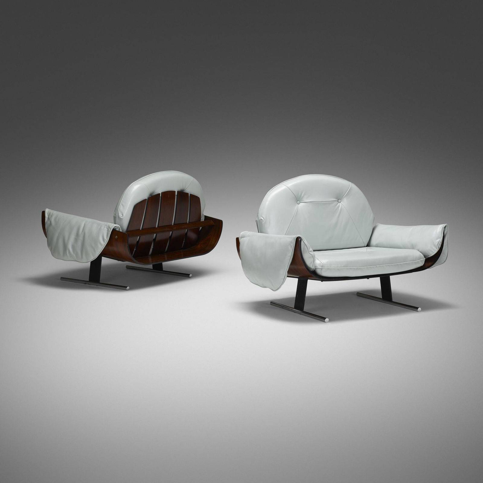 Jorge Zalszupin, Presidencial chairs, pair (1 of 3)