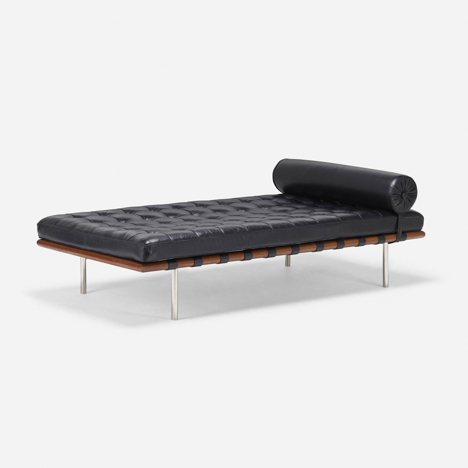 Ludwig Mies van der Rohe, Barcelona daybed (1 of 4)