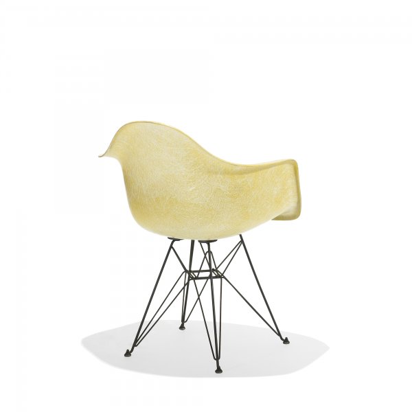 Charles and Ray Eames DAR: Charles and Ray Eames DAR Herman Miller USA, 1951 molded fiberglass, enameled steel, rubber 25 w x 24 d x 31.25 h inches This DAR has screw-on feet, a feature of the earliest examples of this form. Li