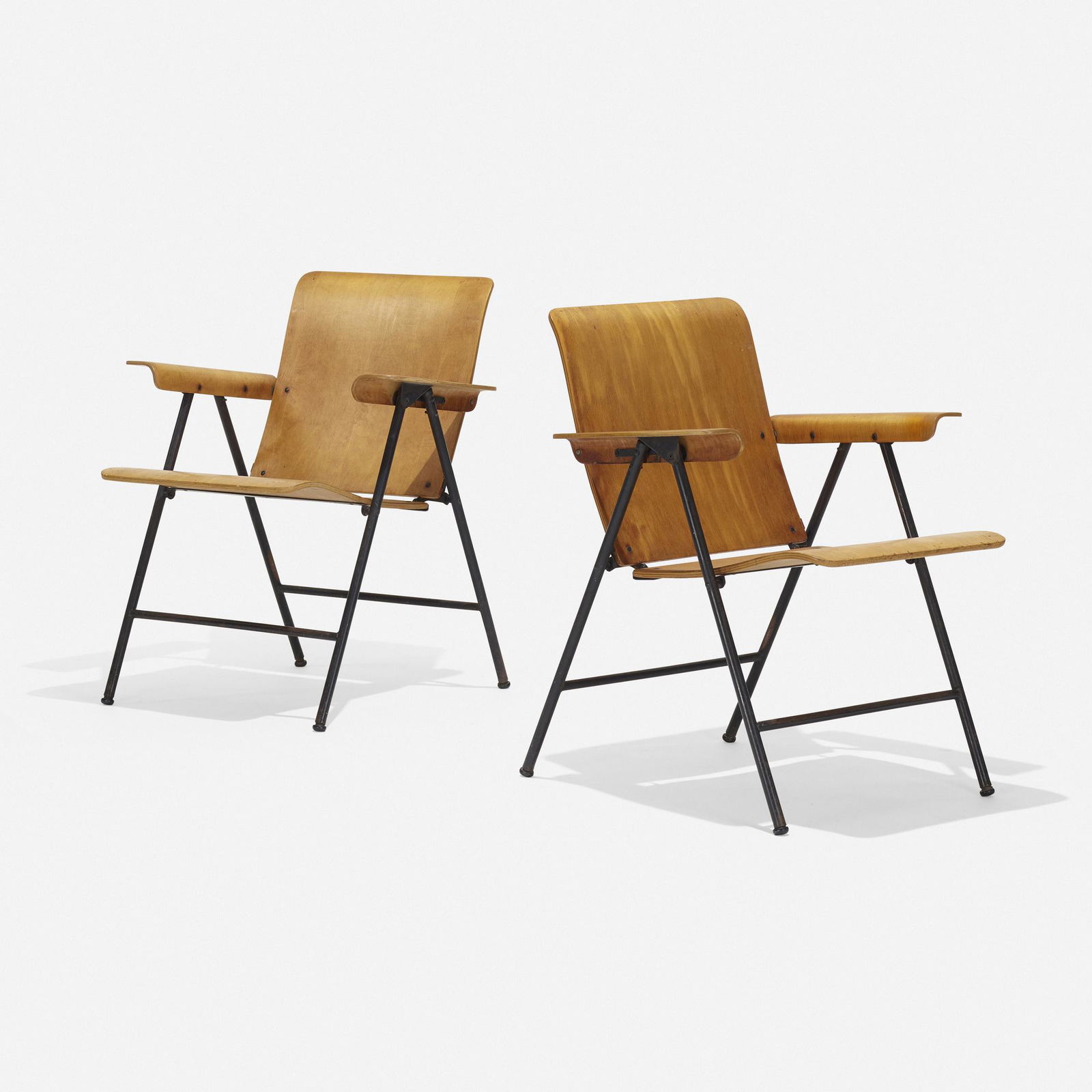 Russel Wright, Samson folding chairs, pair: Russel Wright Samson folding chairs, pair Shwayder Bros. Inc.USA, 1950beech plywood, enameled steel, rubber 30.5 h × 24.5 w × 26 d in (77 × 62 × 66 cm) Decal manu