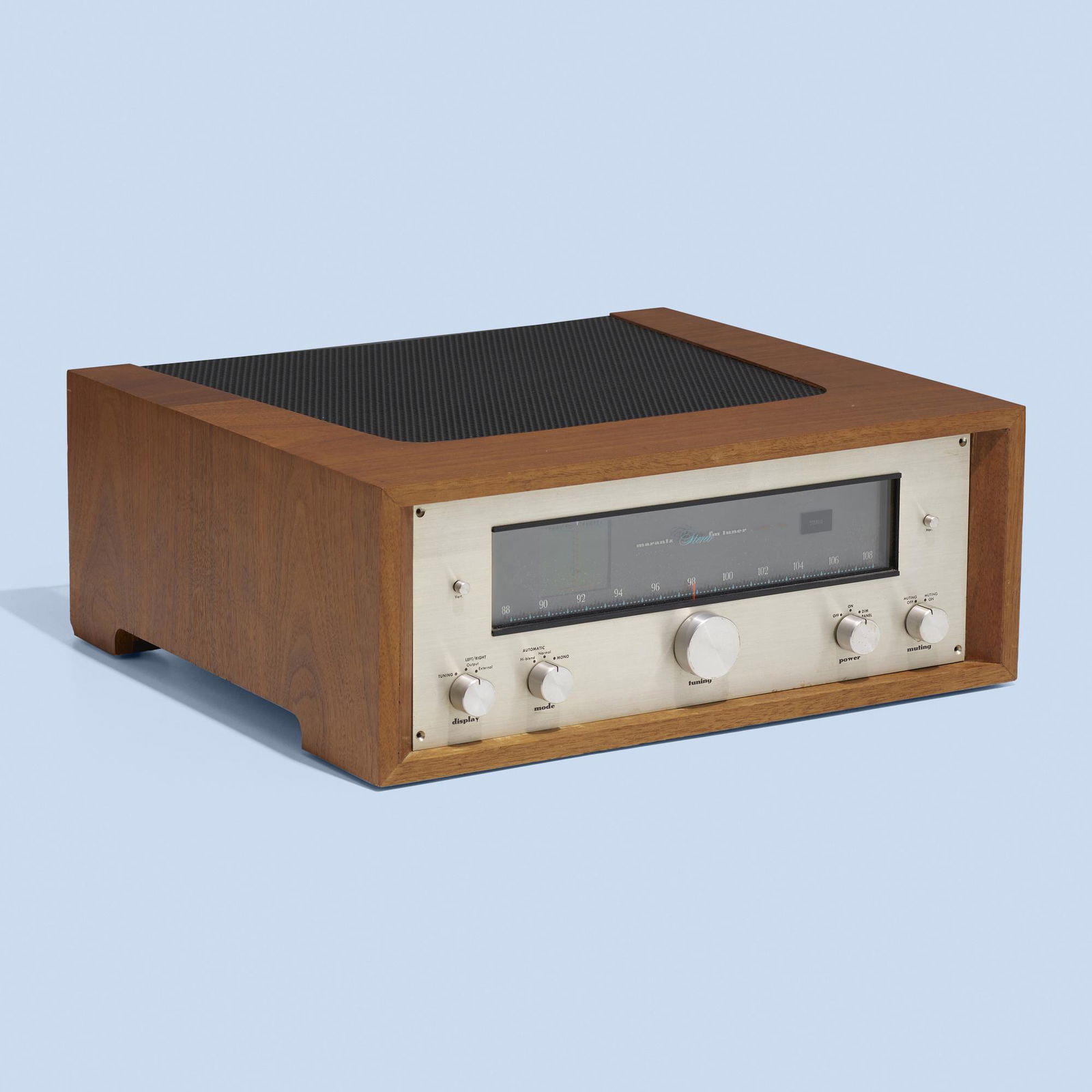 Marantz, Model 10B FM stereo tube tuner (1 of 3)