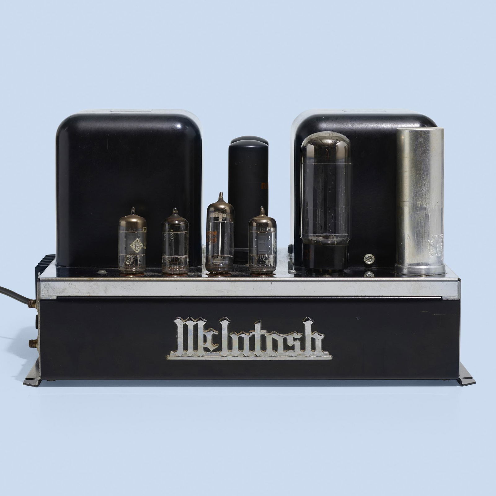McIntosh, MC30 tube amplifier, serial no. 7E351 (1 of 4)