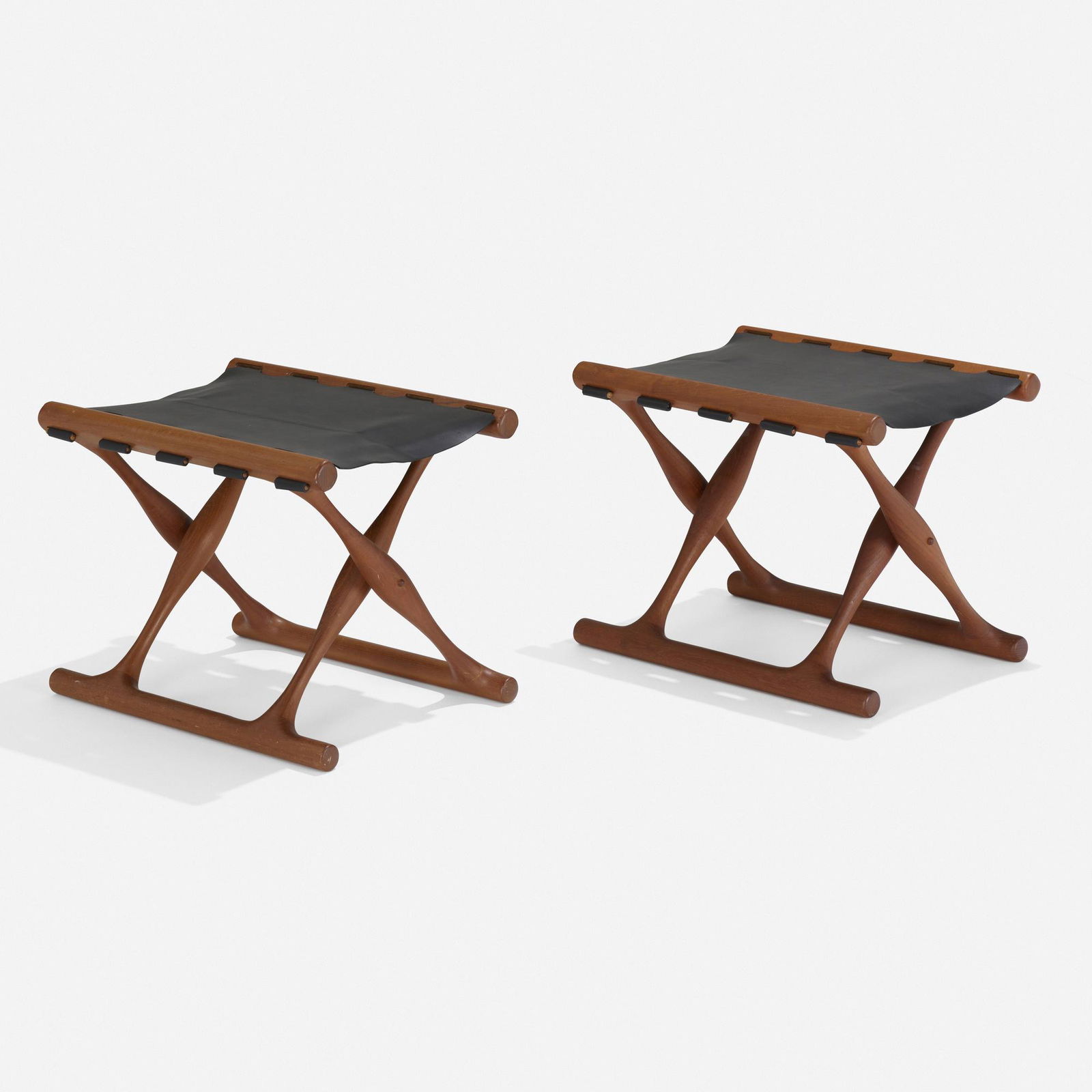Poul Hundevad, Guldhoj folding stools model 41, pair (1 of 4)