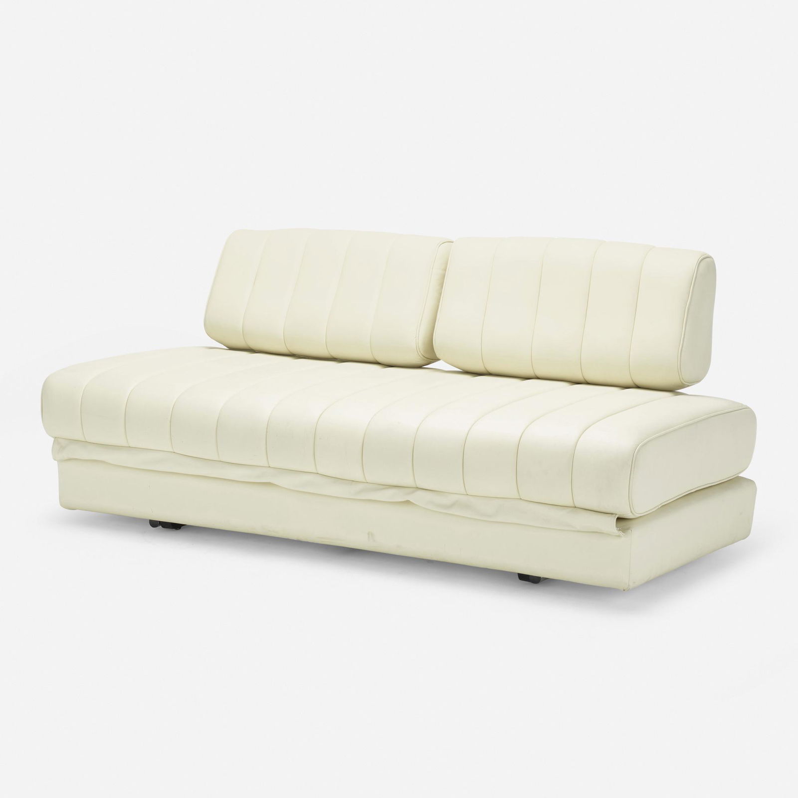 De Sede, DS 85 daybed: De Sede DS 85 daybed Switzerland, c. 1975leather, chrome-plated steel sofa: 32.5 h × 77 w × 37.5 d in (83 × 196 × 95 cm) bed: 23.5 h × 77 w × 70.5 d in (60 &tim