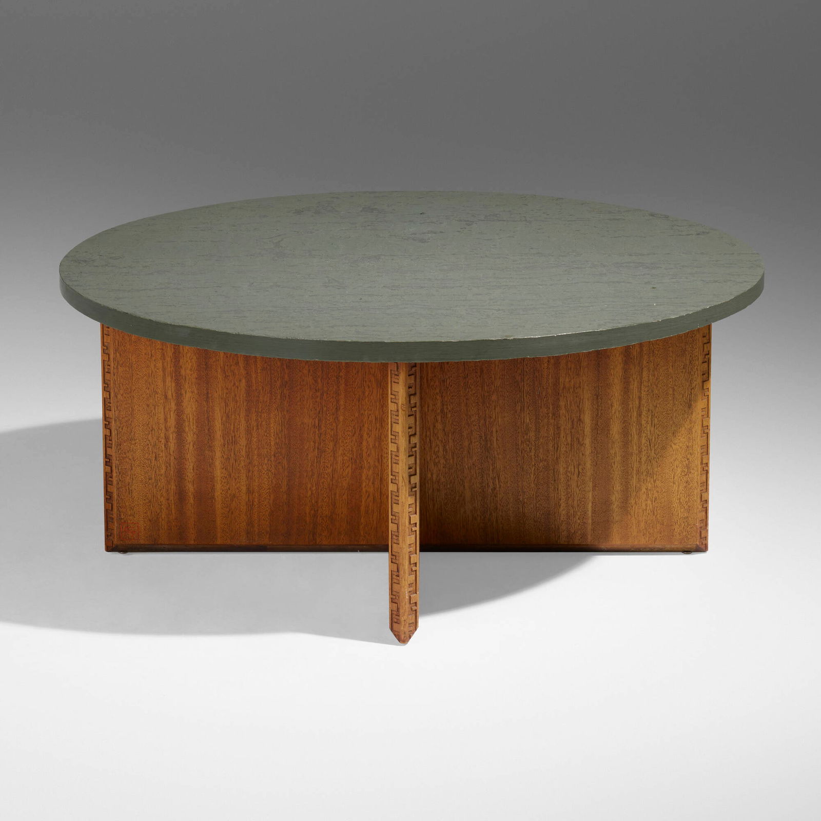 Frank Lloyd Wright, Coffee table (1 of 5)