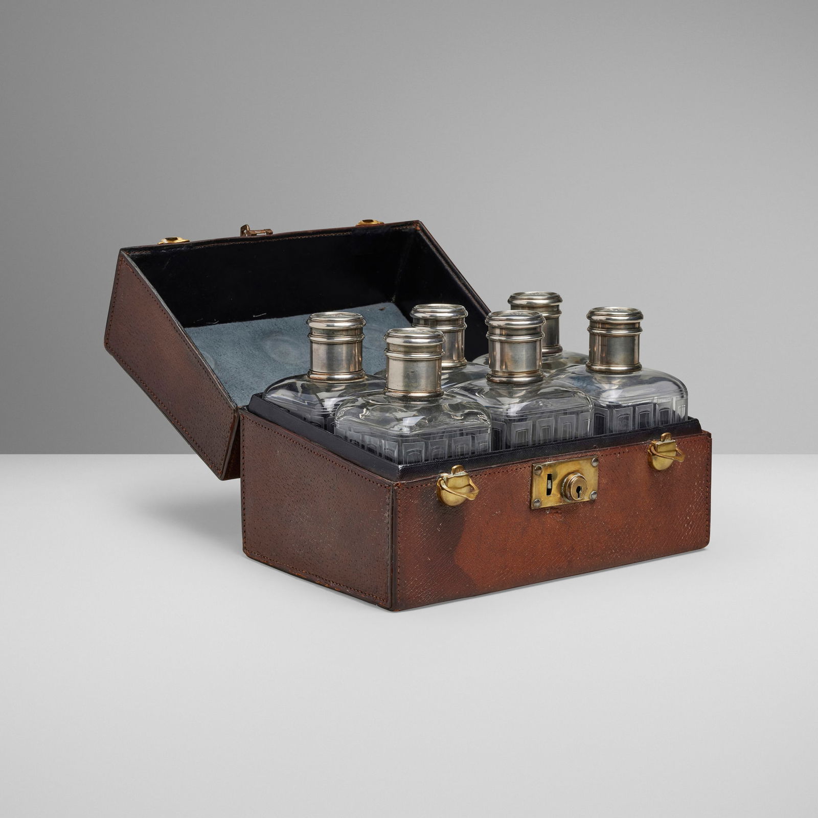 Gustave Keller, Bottle set (1 of 5)