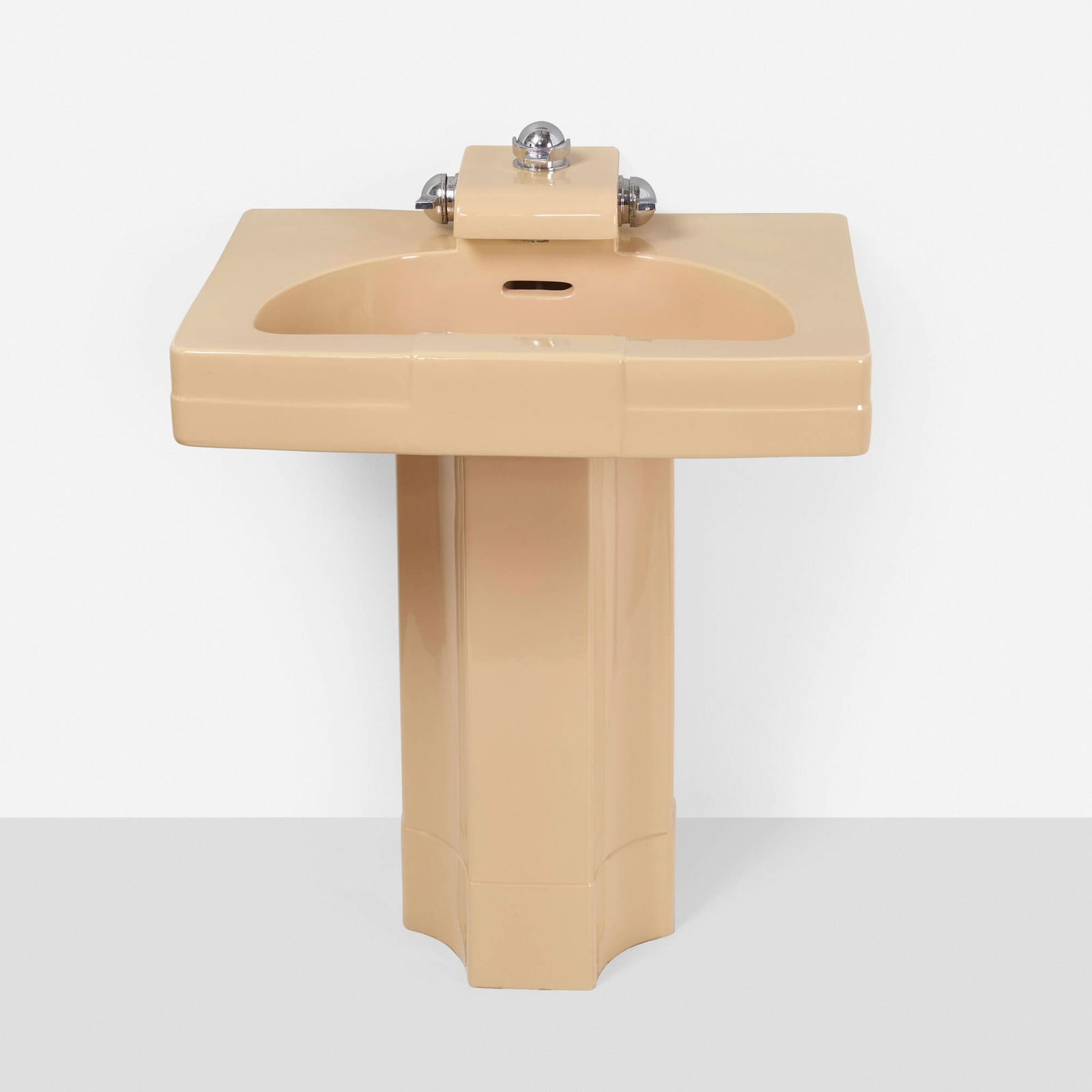 Henry Dreyfuss, Crane Neuvogue pedestal sink (1 of 5)
