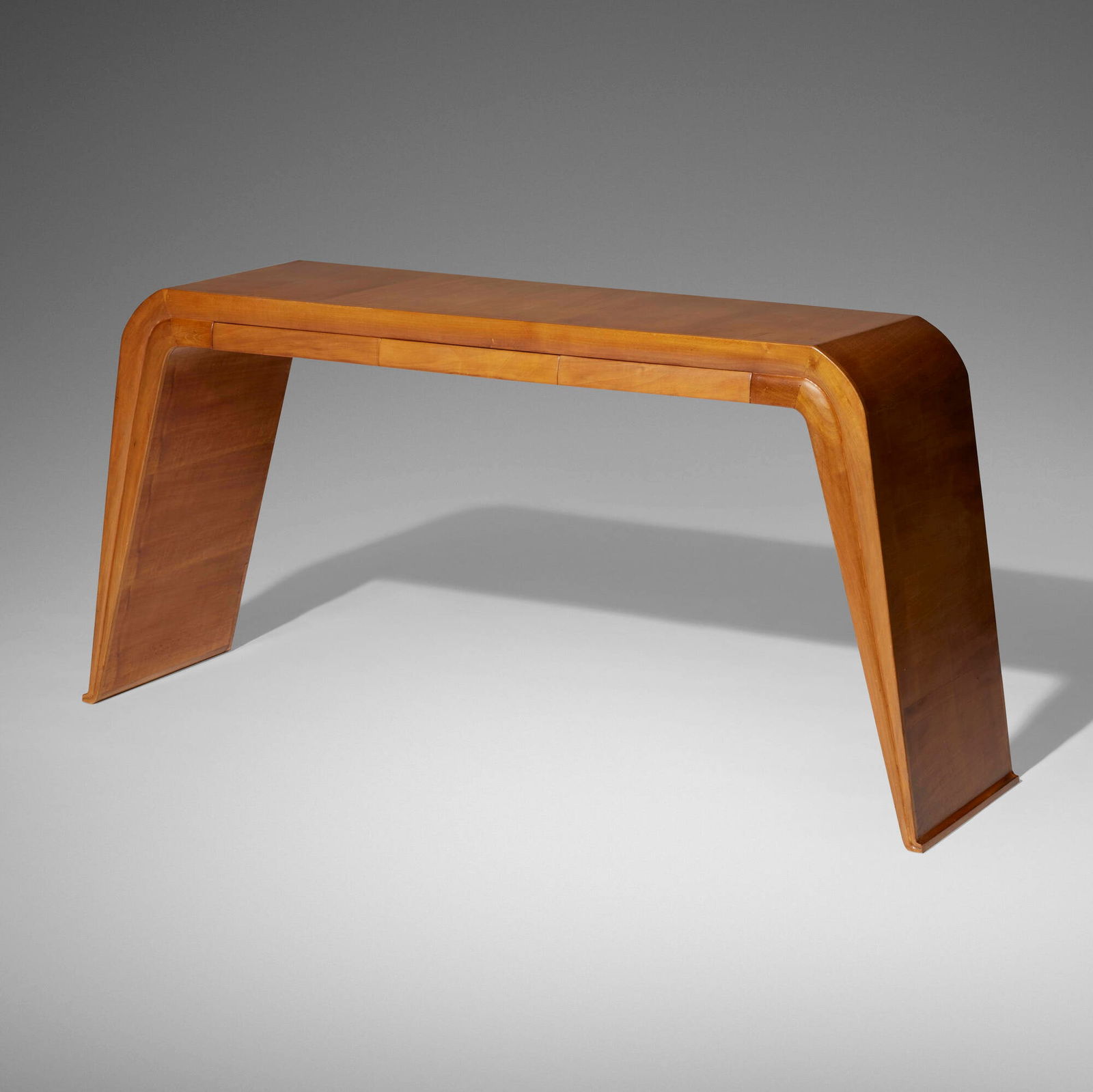 Valzania, Console (1 of 4)