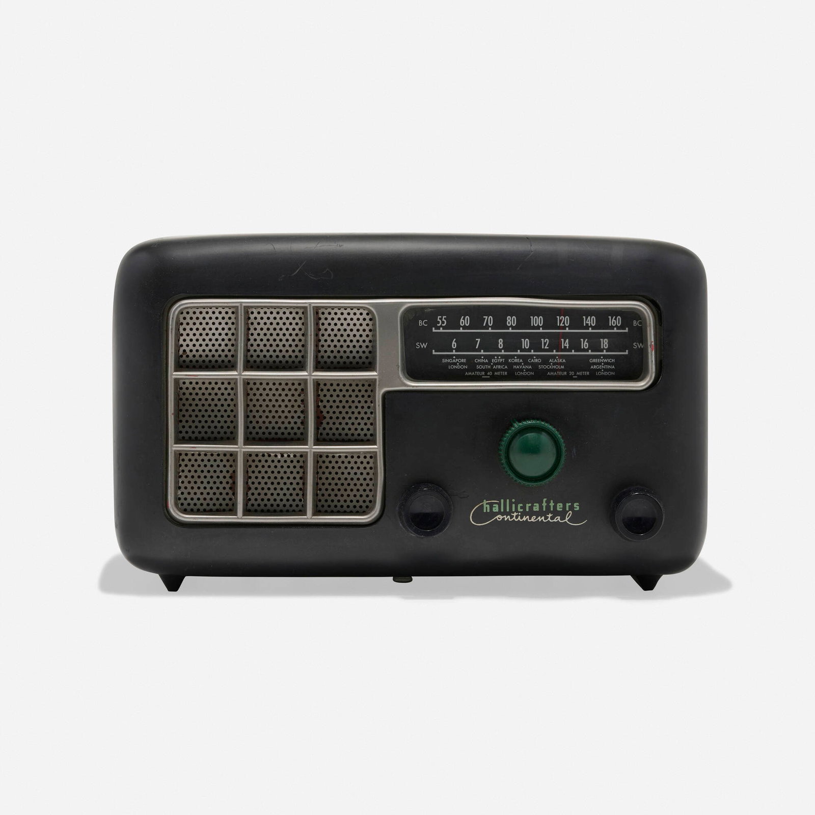 Hallicrafters, Continental radio, model 5R30: Hallicrafters Continental radio, model 5R30 USA, 1952 Bakelite, plastic 7.125 h x 12 w x 7.125 d in (18 x 30 x 18 cm) Stamped manufacturer's mark to face 'Hallicrafters Continental'. Partial pa