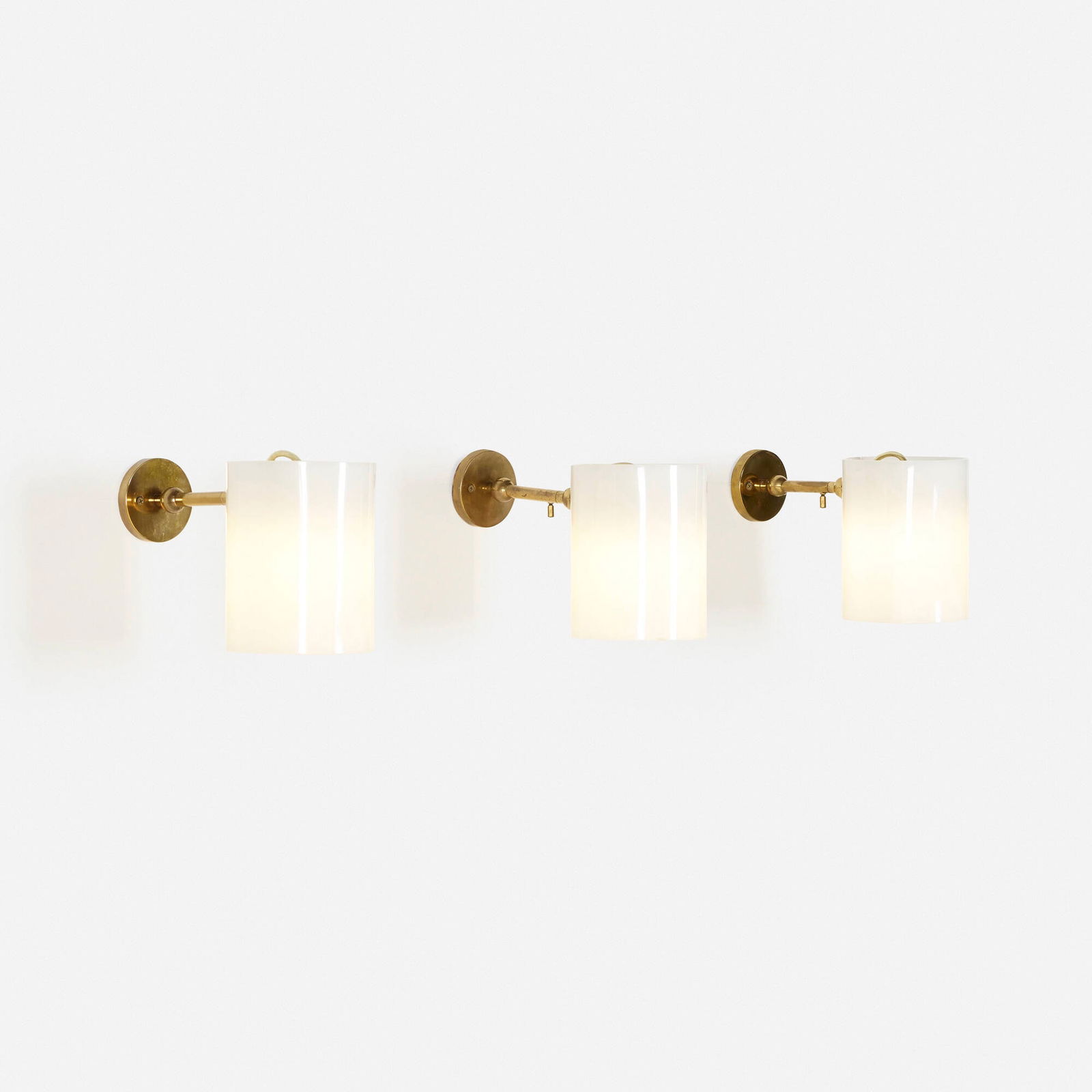 Gino Sarfatti, Custom sconces for Villa Marinoitti, set of three (1 of 2)