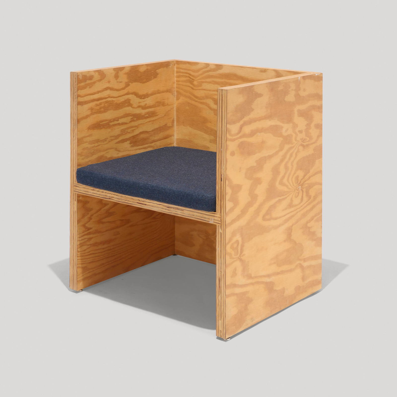 RO/LU, Cube chair (1 of 5)