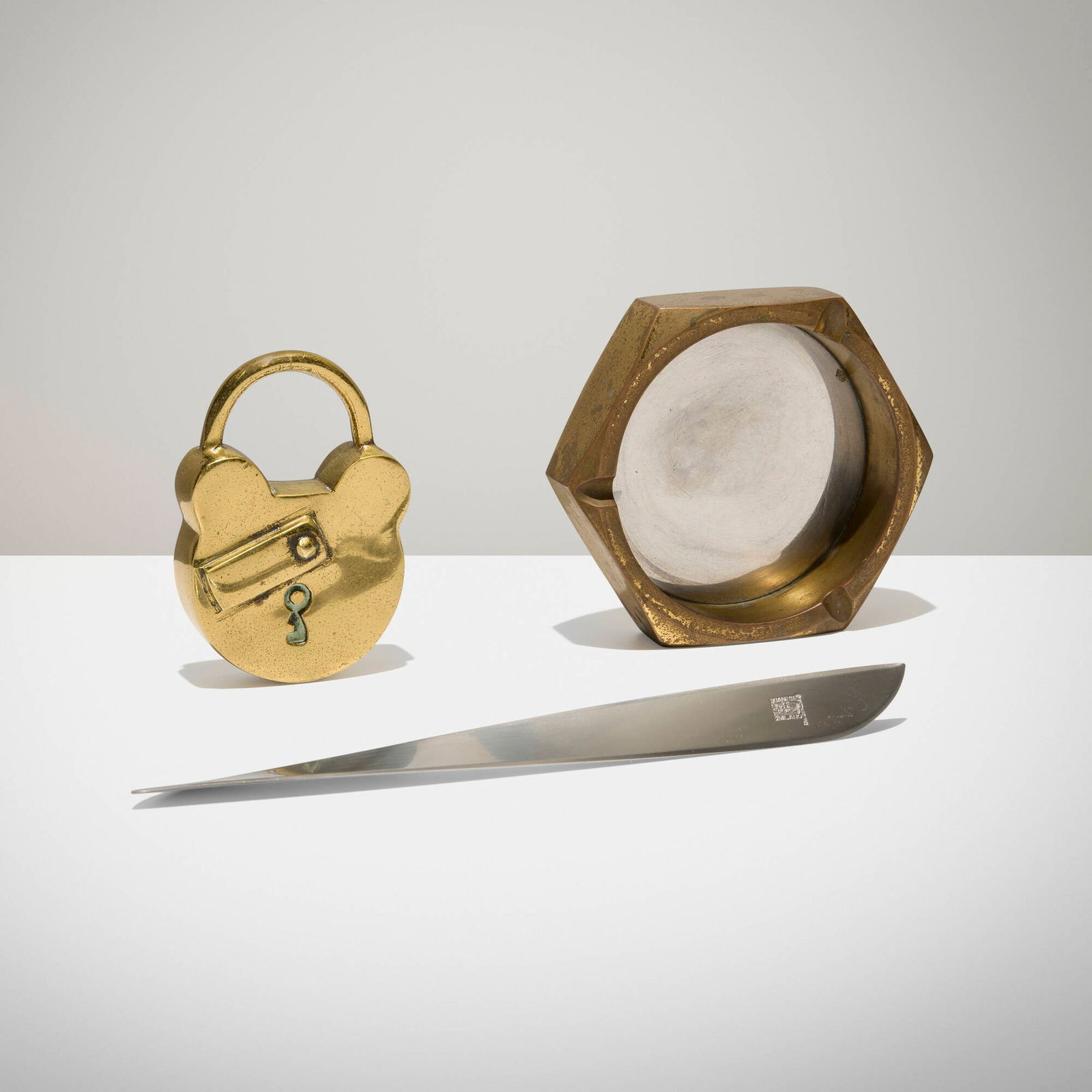 Various Makers, Collection of three desk accessories (1 of 6)