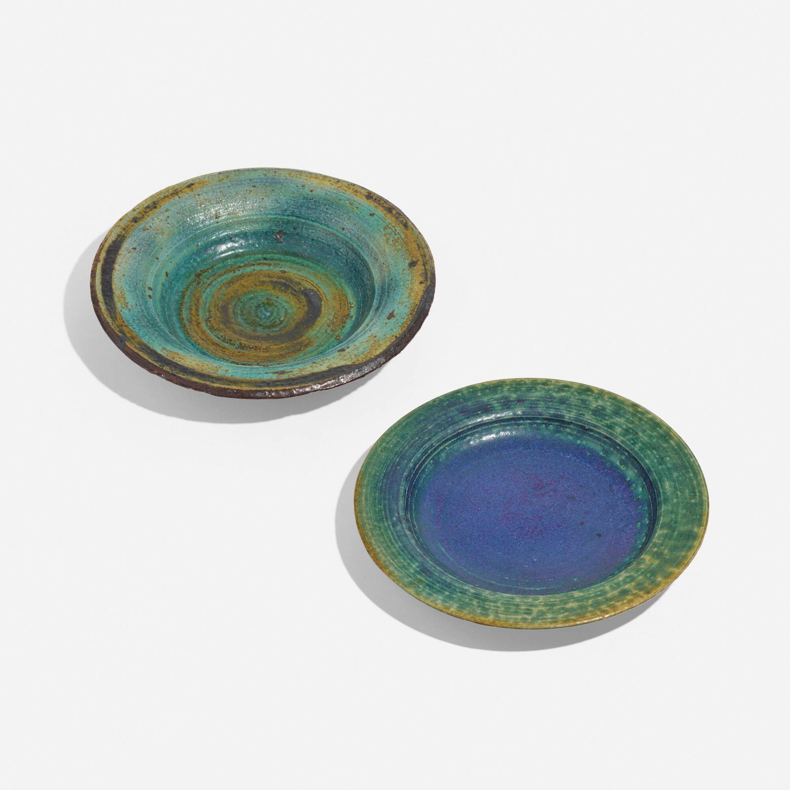 Annikki Hovisaari, Chamotte plates, set of two (1 of 6)