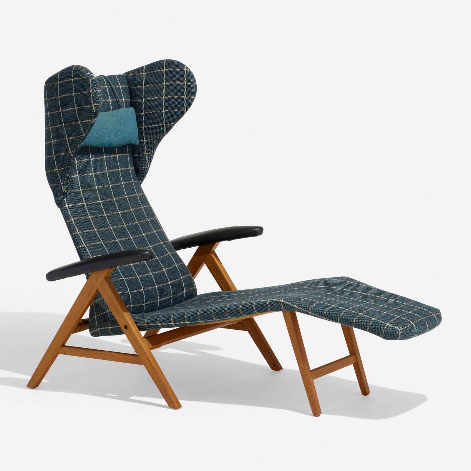 H.M. Klein, Reclining chaise lounge chair (1 of 6)