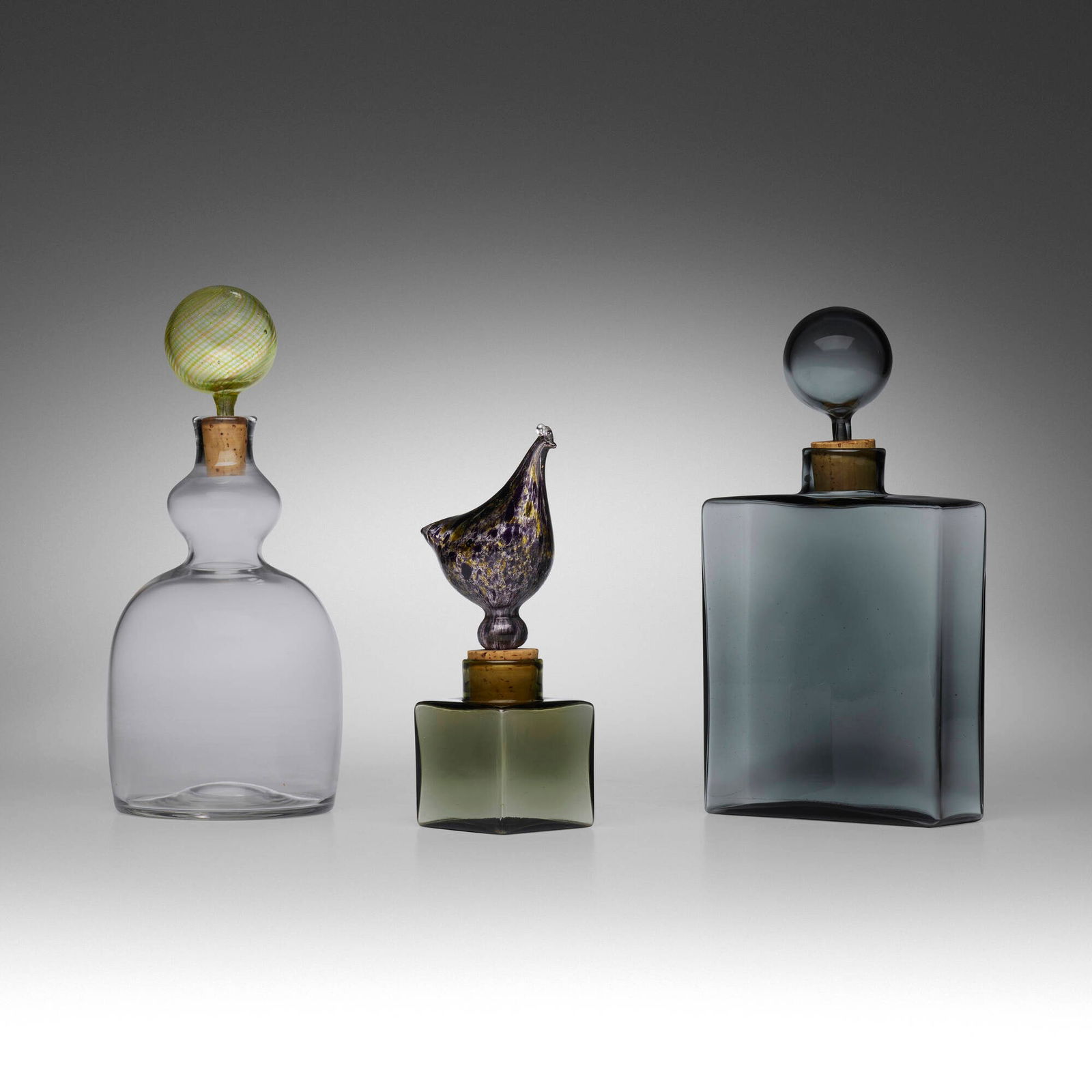 Kaj Franck, Collection of three bottles with stoppers (1 of 5)