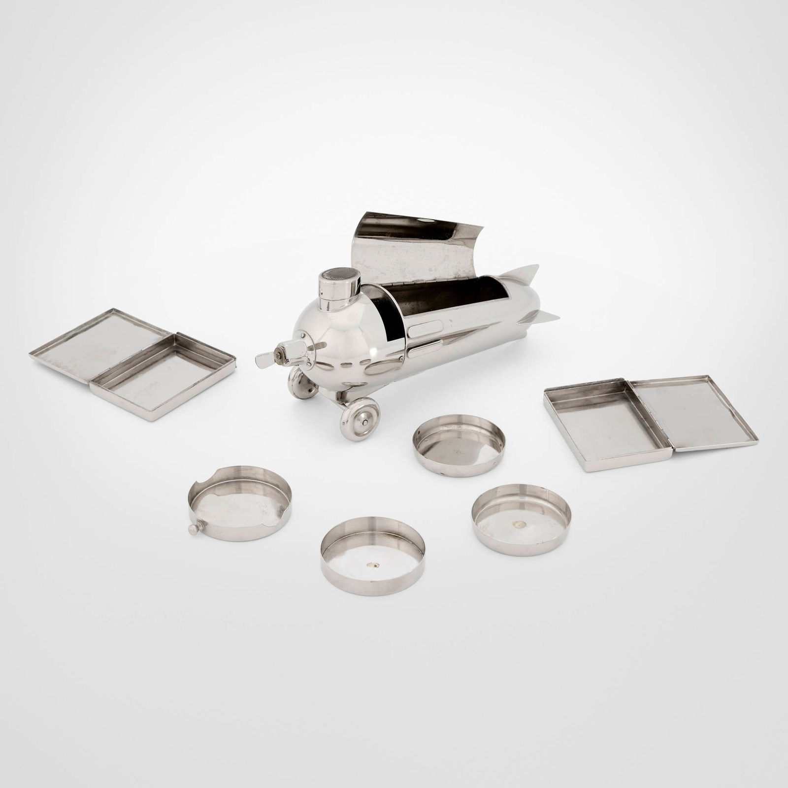 J.A. Henckels, Airplane smoking set