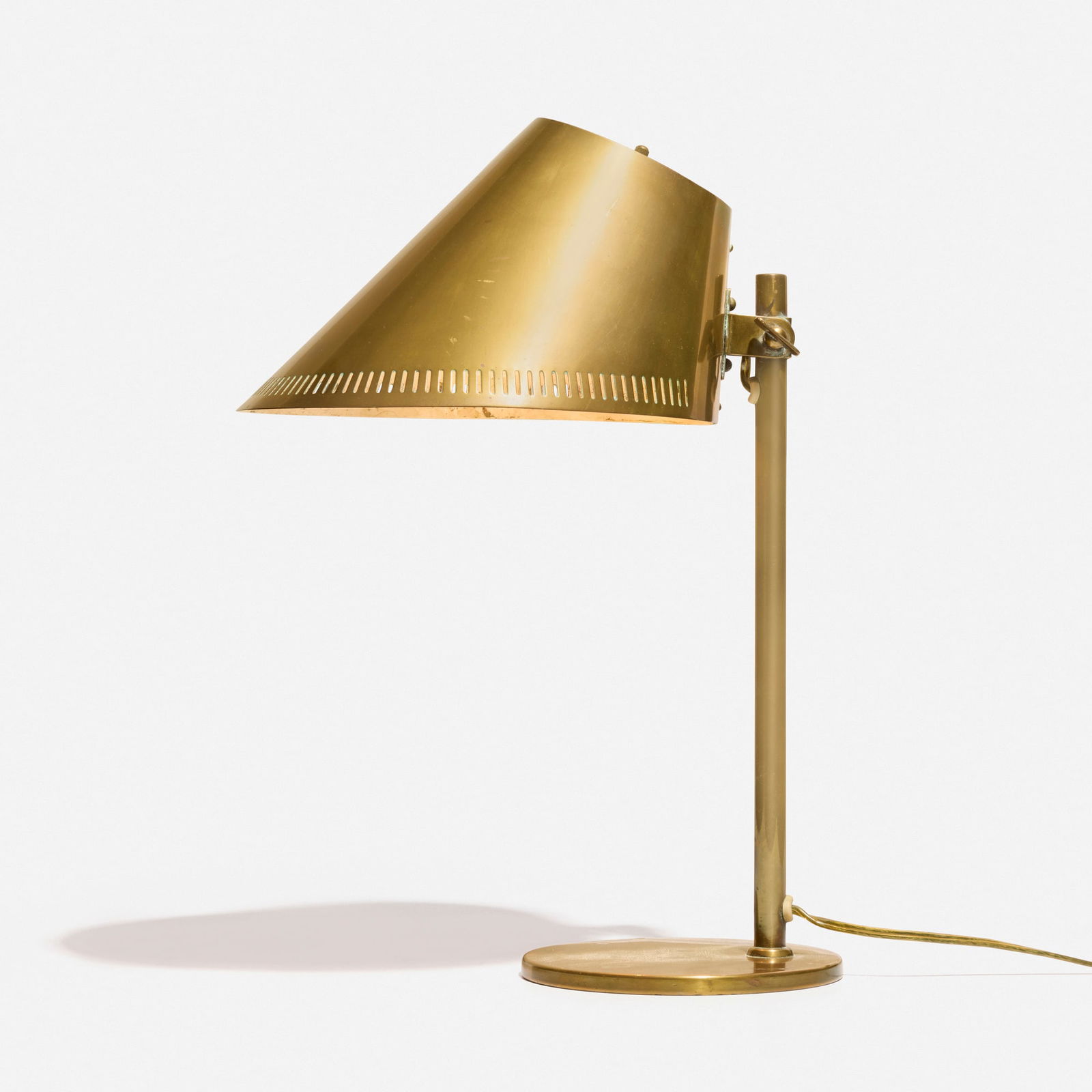 Paavo Tynell, Table lamp, model 9227 (1 of 3)