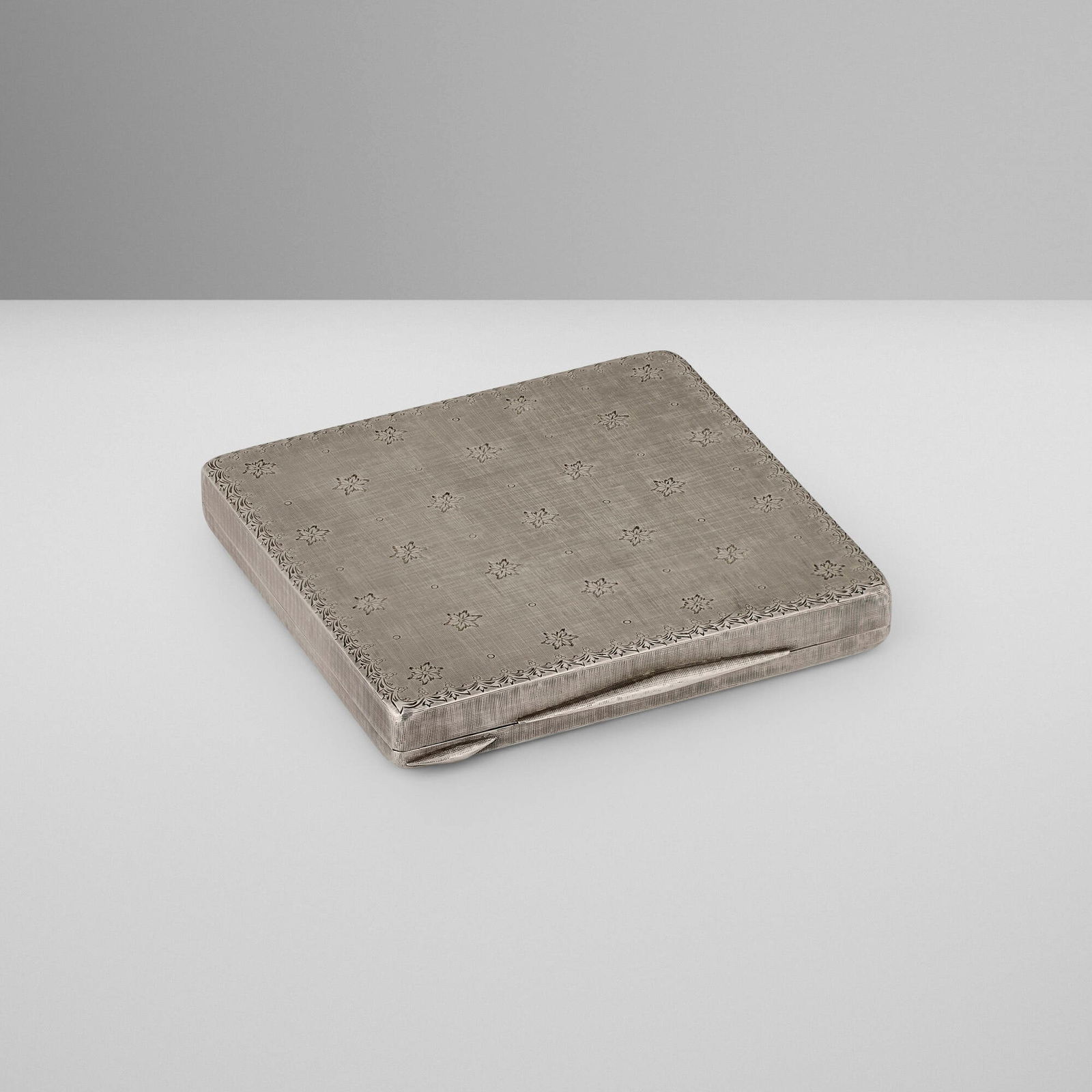 Mario Buccellati, Compact (1 of 4)