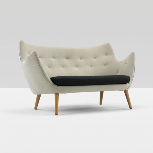 215 Finn Juhl Poet Sofa