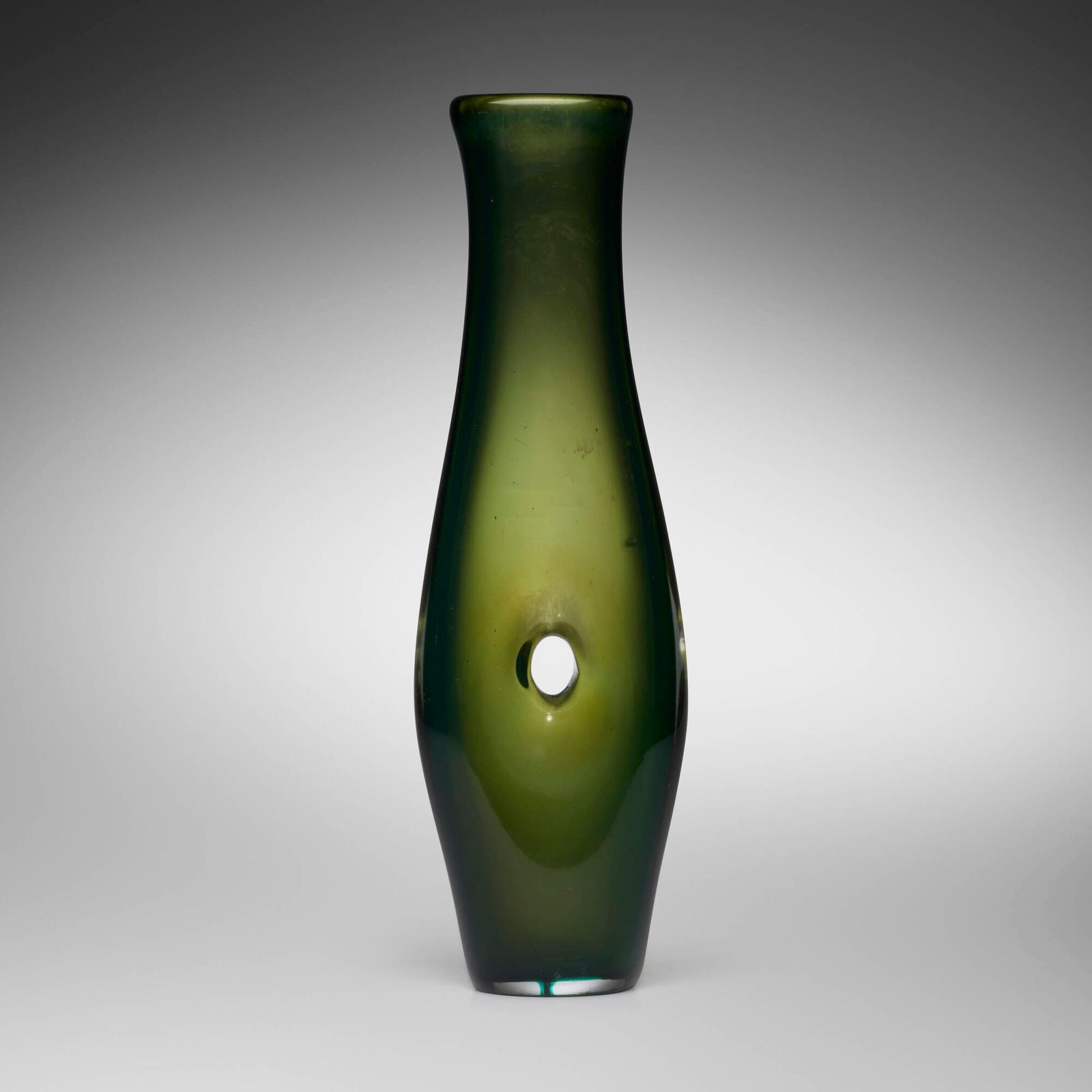 Fulvio Bianconi, Forato vase, model 4516 (1 of 3)