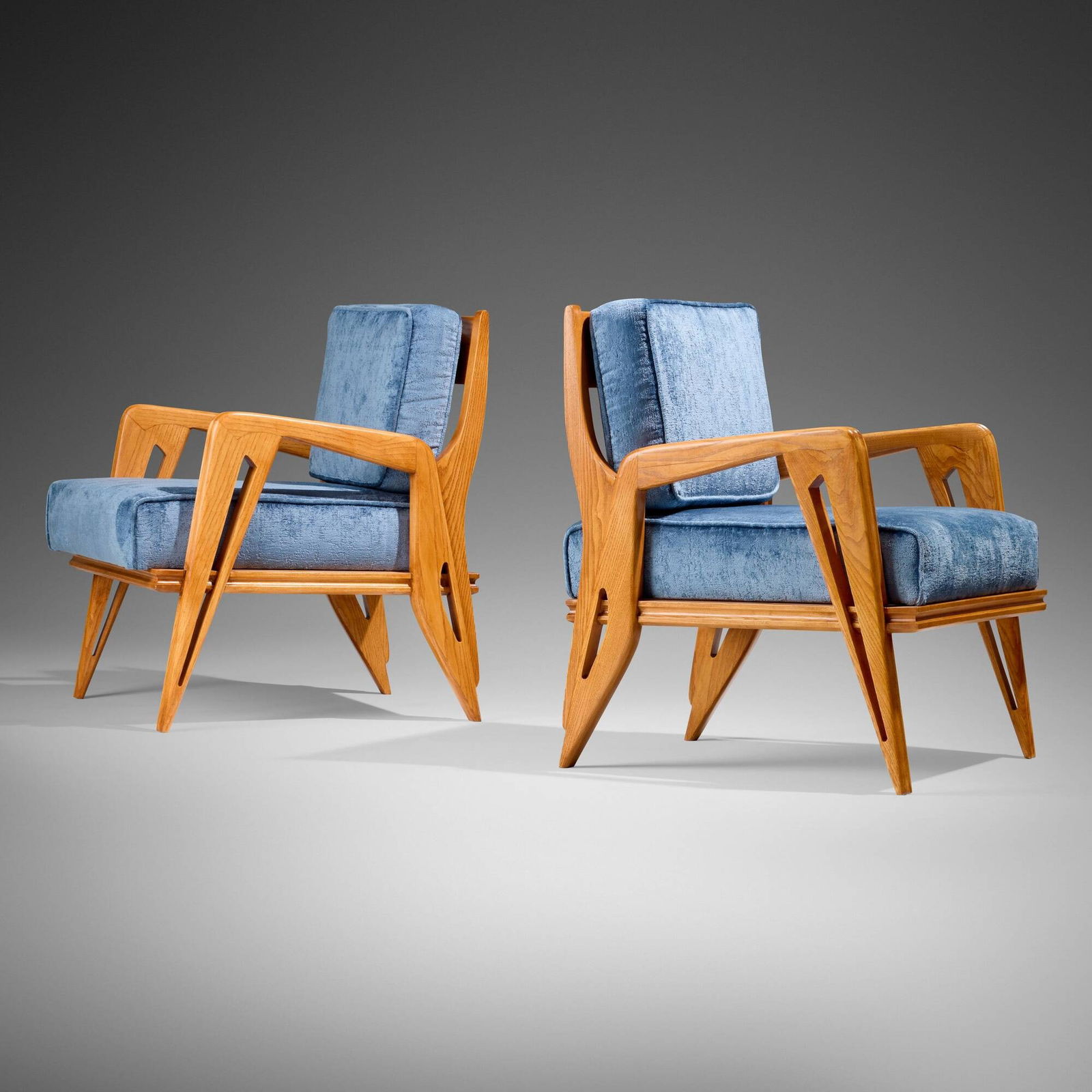 Franco Campo and Carlo Graffi, attribution, Lounge chairs, pair: Franco Campo and Carlo Graffi, attribution Lounge chairs, pair Apelli & VaresioItaly, c. 1955ash, microfiber upholstery 31.000 h x 27.250 w x 26.500 d in (79 x 69 x 67 cm) Litera