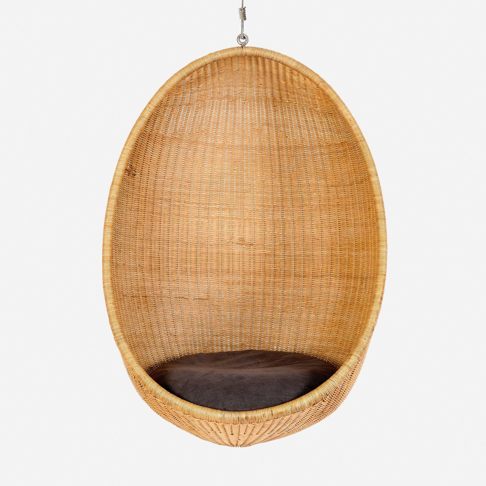 Nanna and Jorgen Ditzel, Hanging Egg chair (1 of 4)