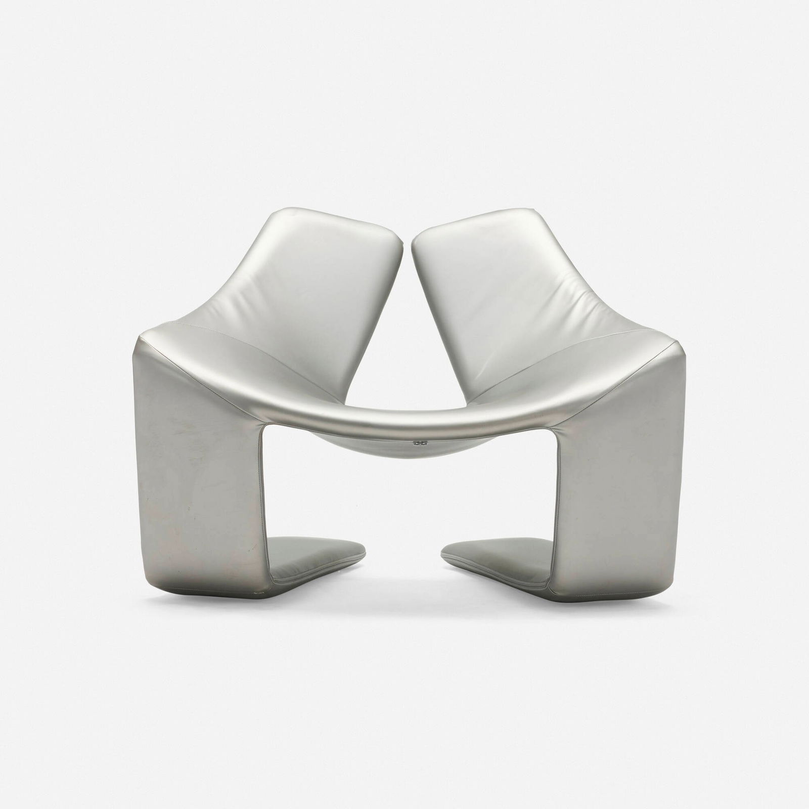 Kwok Hoi Chan, Zen chair (1 of 4)