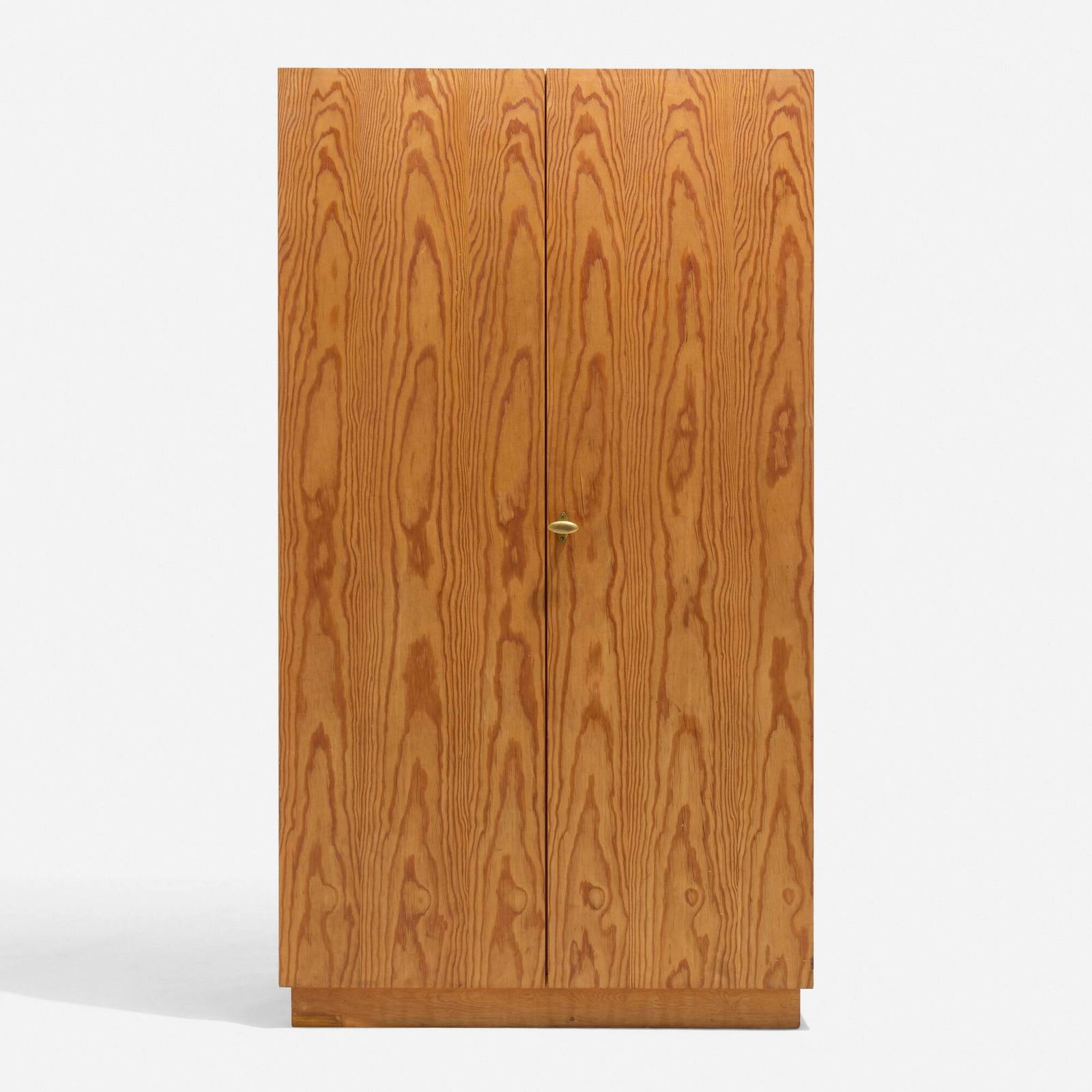 Danish, Wardrobe (1 of 4)