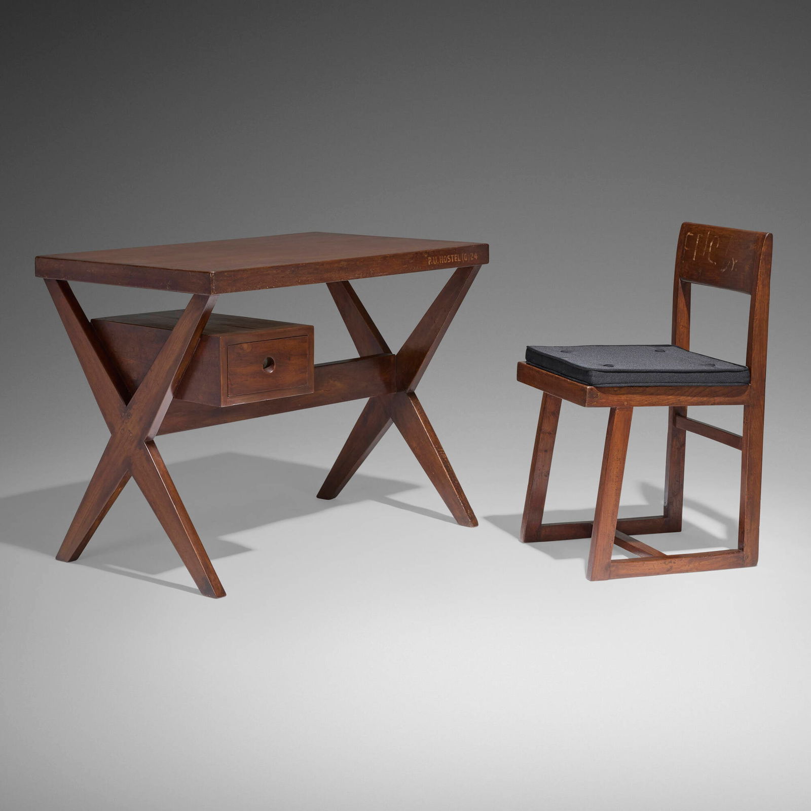 Pierre Jeanneret, Desk and chair from Chandigarh (1 of 7)