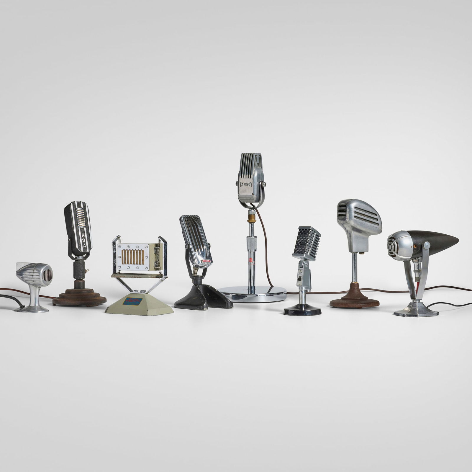 Collection of eight microphones (1 of 8)